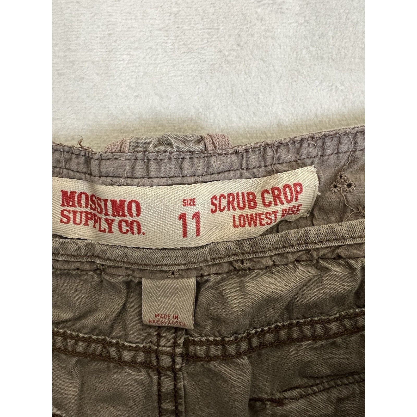 Mossimo Vintage Mossimo Cargo Capri Pants Women’s Size 11 Y2K Crop Size 30" / US 8 / IT 44 - 4 Thumbnail
