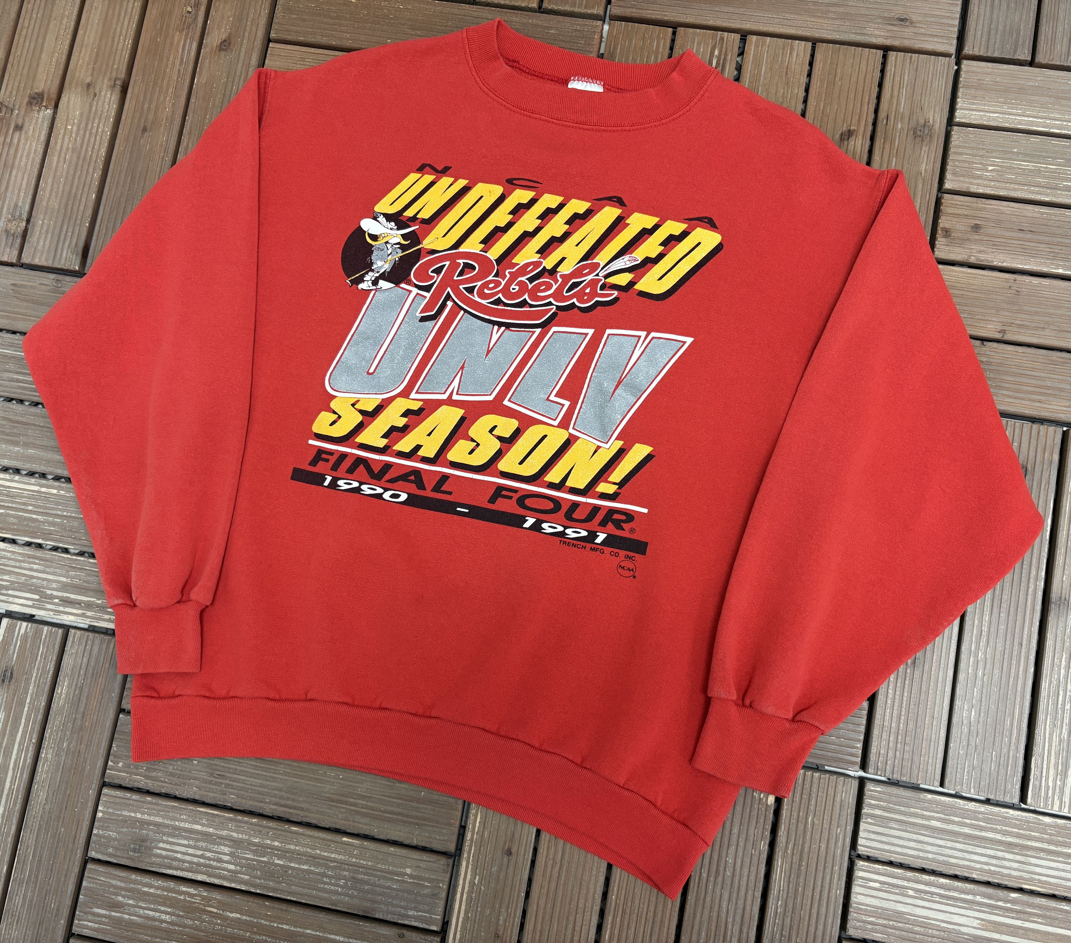 Vintage UNLV Runnin' Rebels Undefeated Season Vintage Crewneck Size US L / EU 52-54 / 3 - 2 Thumbnail