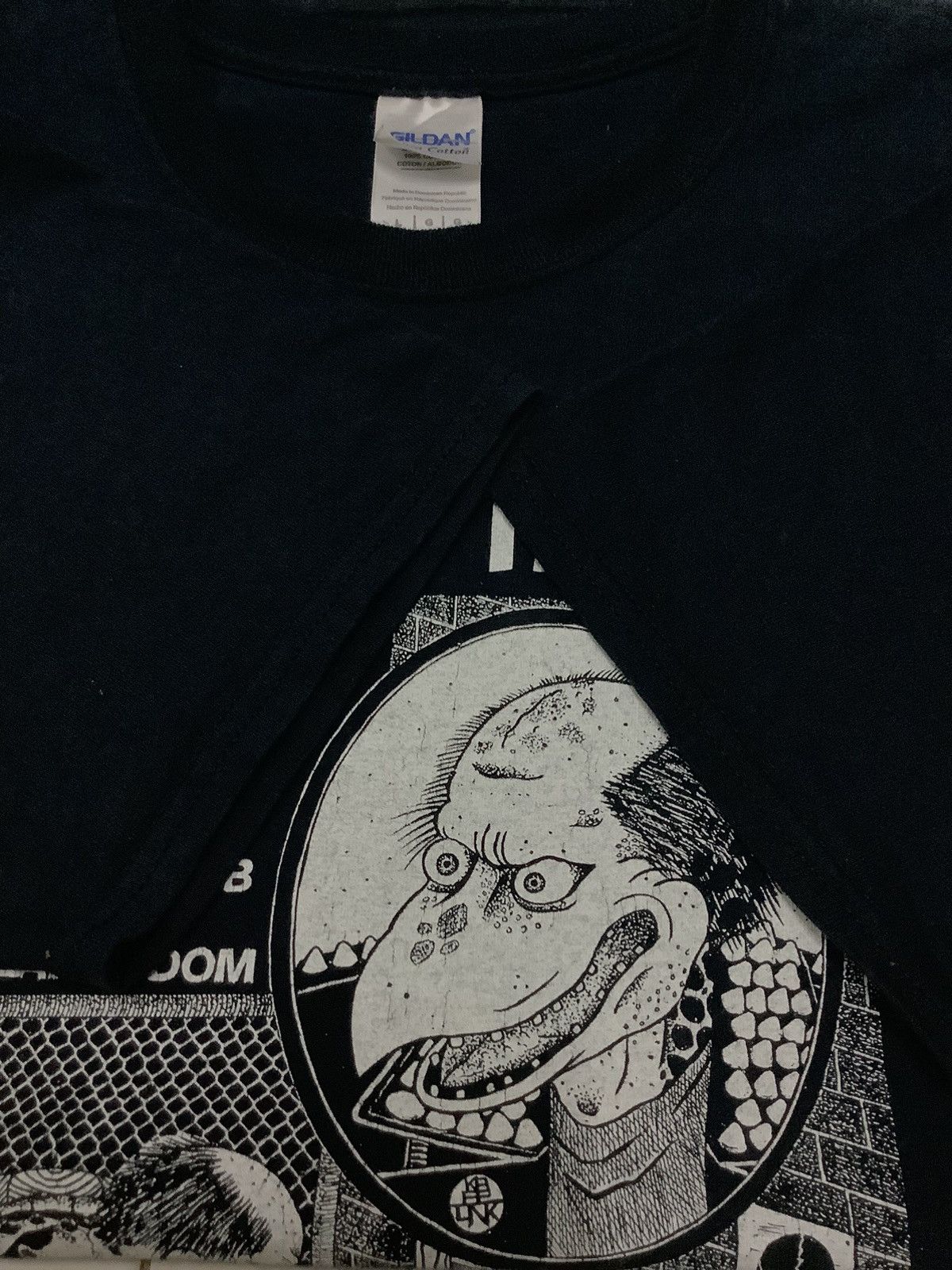 Band Tees KAPPA SAVE THE PUNKS TEE Size US L / EU 52-54 / 3 - 19 Thumbnail