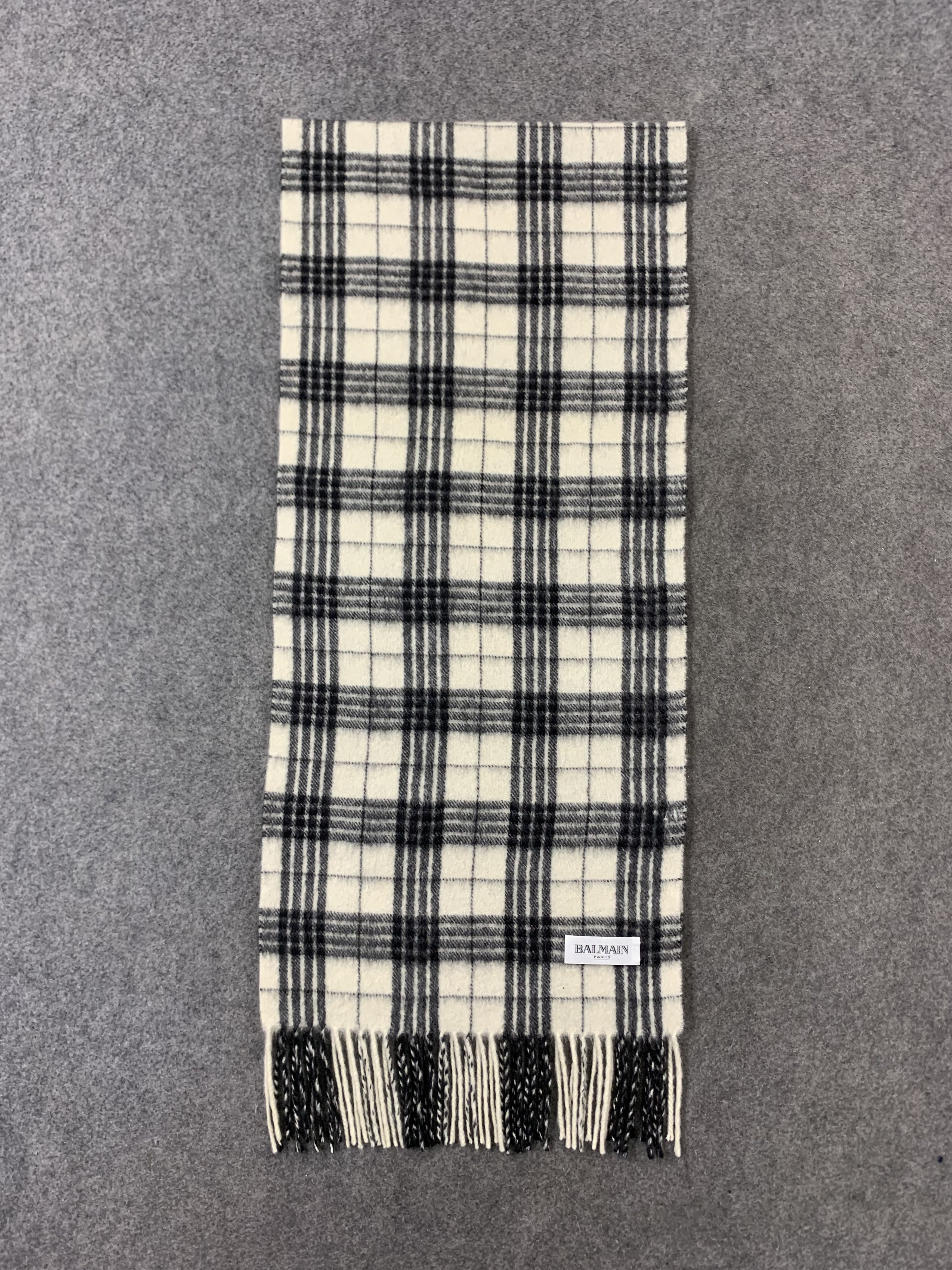 Balmain Balmain Scarf Wool Muffler Neck Wrap BL9310 Size ONE SIZE - 2 Thumbnail