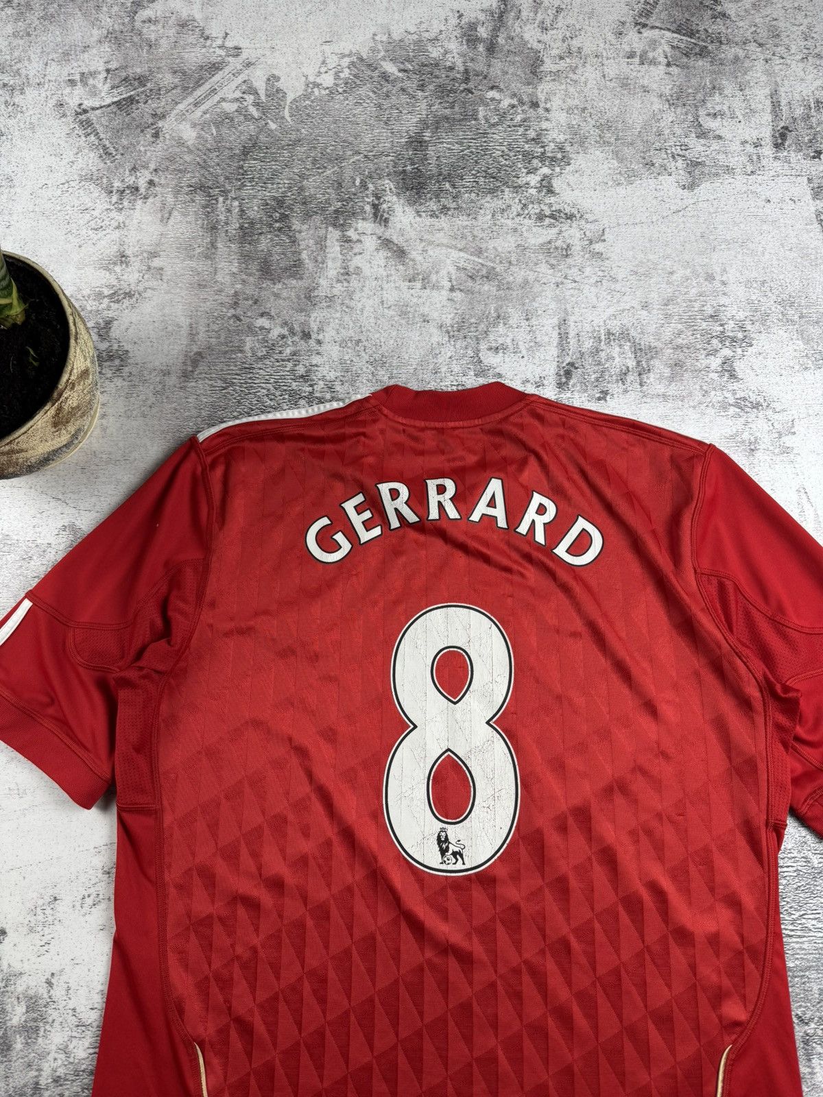 Adidas LIVERPOOL VINTAGE Red 2020/2012 Gerrard Adidas Soccer Football Shirt Jersey Kit Size US L / EU 52-54 / 3 - 21 Thumbnail