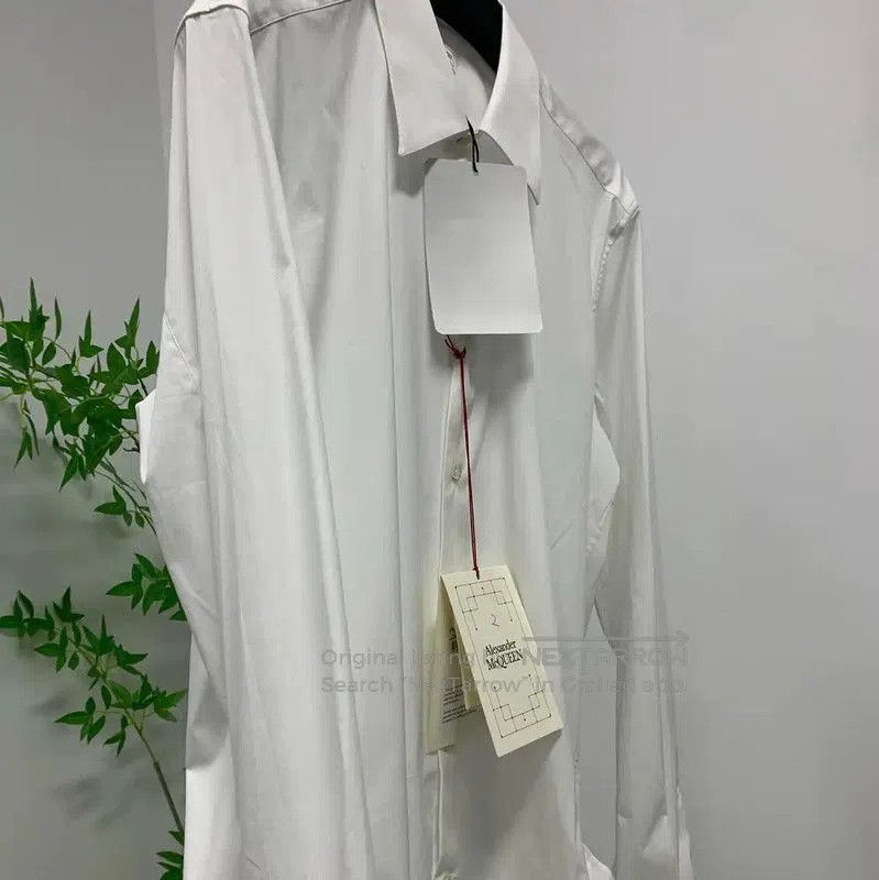 Alexander McQueen Alexander McQueen White Cotton Men's Shirt . Size US M / EU 48-50 / 2 - 3 Thumbnail
