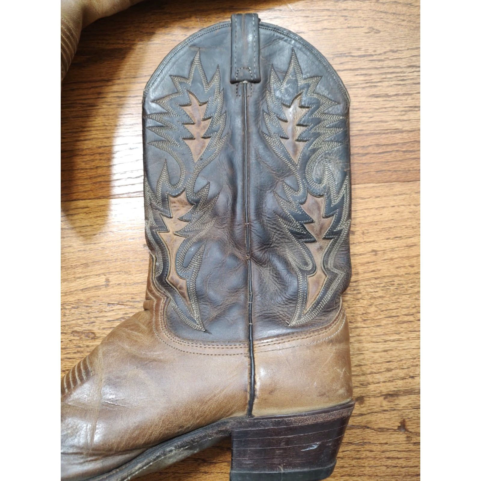 Dan Post VINTAGE Dan Post Boots Western Cowboy Leather Inlay Embroidered 10 D Black Brown Mid-Calf USA Men’s Western Boots Size US 10 / EU 43 - 3 Thumbnail