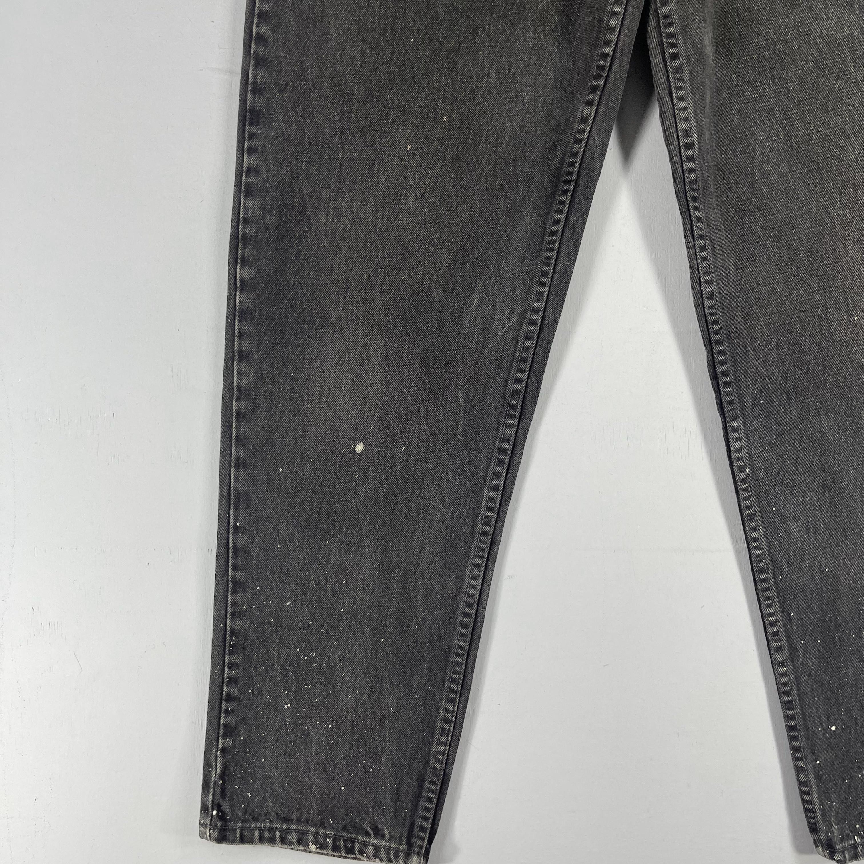 Jean × Levi's × Levi's Vintage Clothing W31 L32 Vintage Levis 560 Paint Splatter Black Wash Jeans Size 31" - 4 Thumbnail
