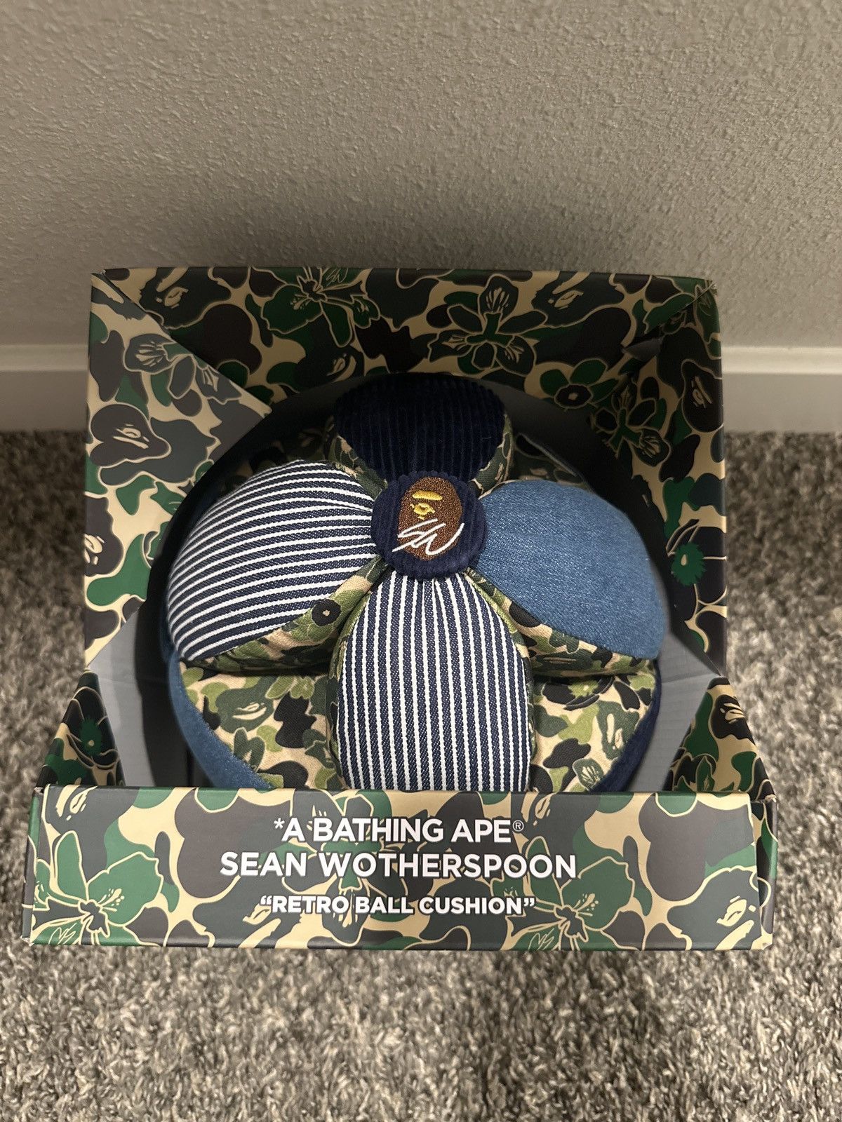 Bape Bape x Sean Wotherspoon Retro Ball Cushion Size ONE SIZE - 6 Thumbnail