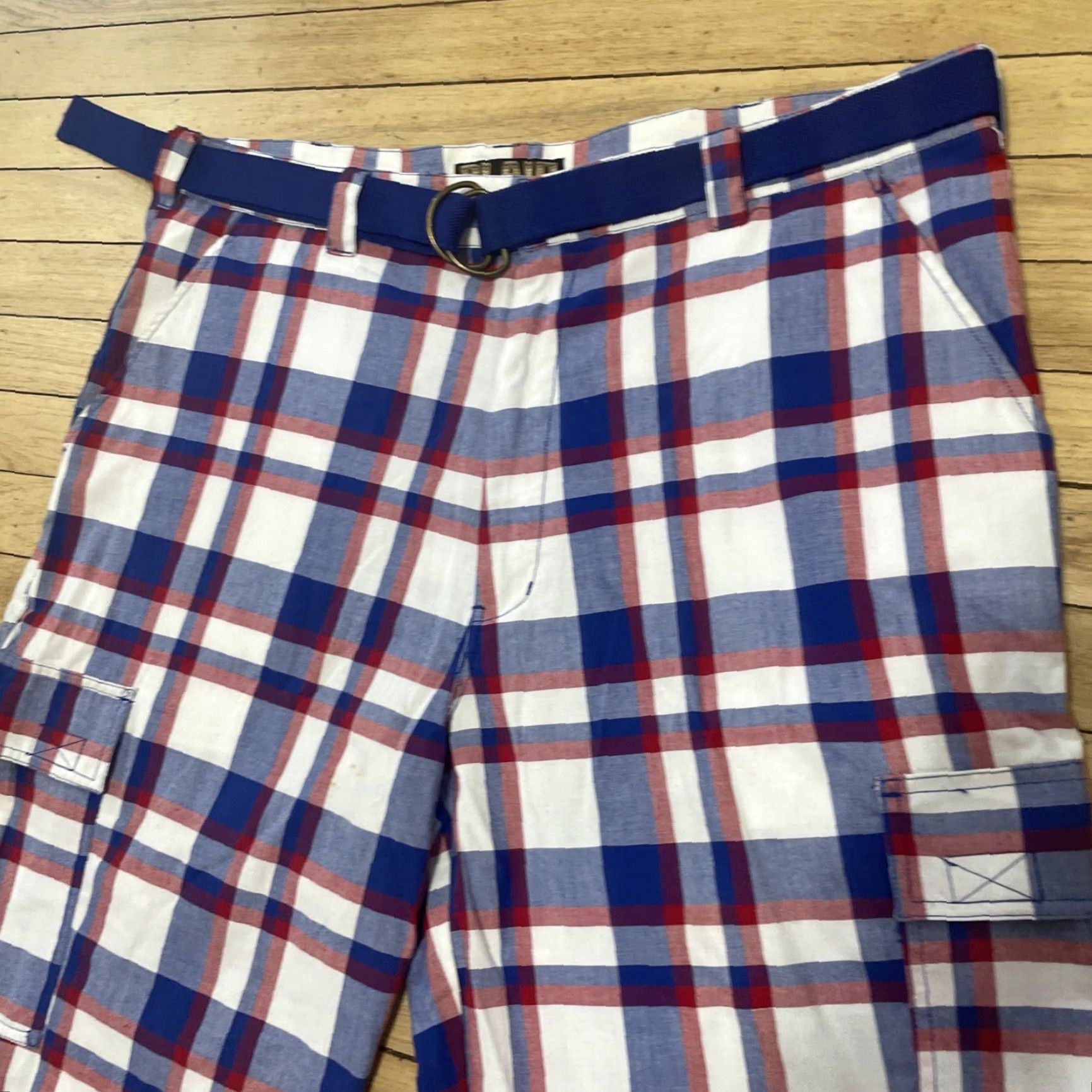 Vintage VINTAGE Galaxy Cargo Shorts Men 42 Plaid Cargo Pocket Belted Blue Hip Hop Y2k Streetwear Skater 16in Inseam Summer Spring Fall Casual Workwear Mens Size US 42 / EU 58 - 4 Thumbnail