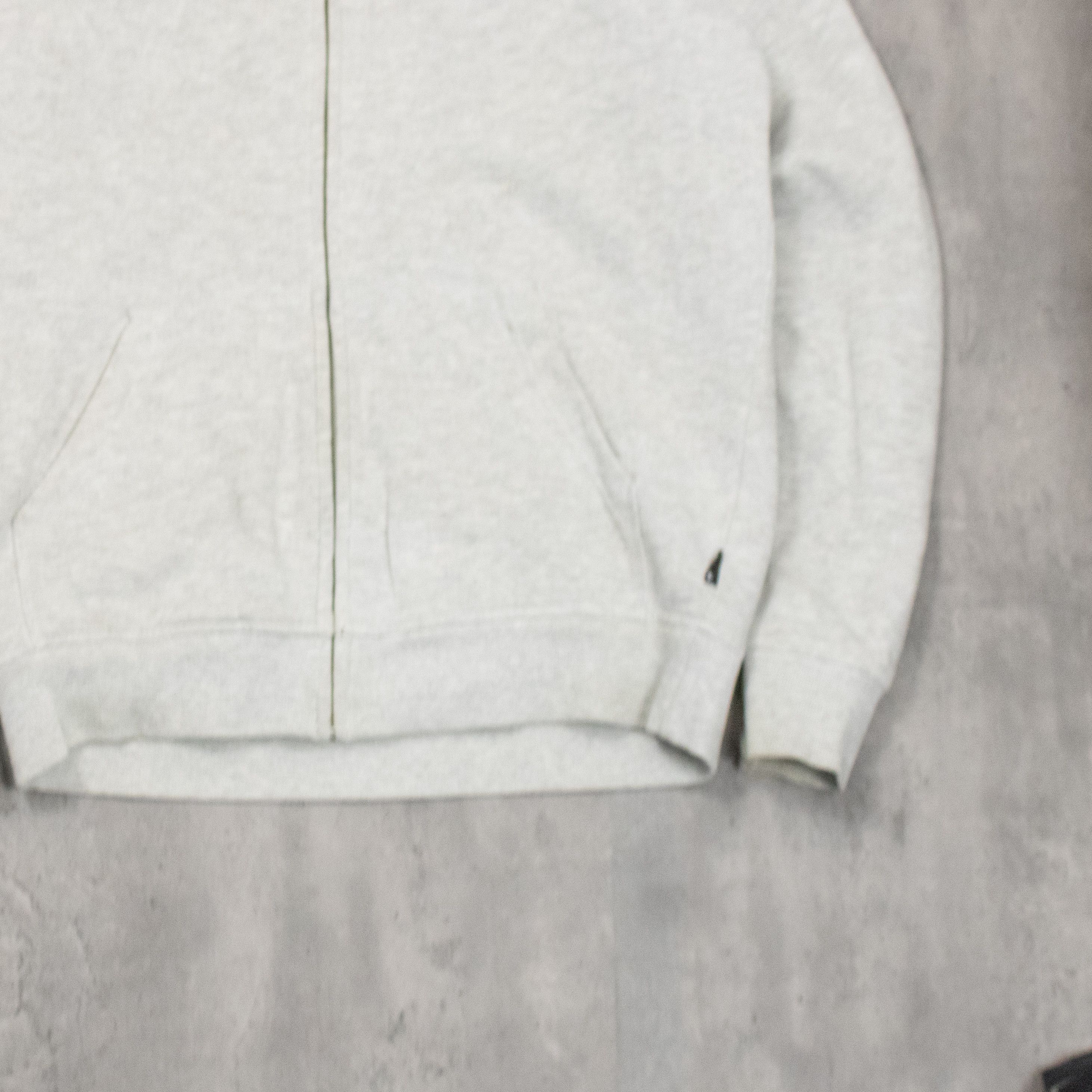 Quiksilver Y2K 00's Quicksilver Sasquatch Heather Grey Zip Up Hoodie Size US S / EU 44-46 / 1 - 3 Thumbnail