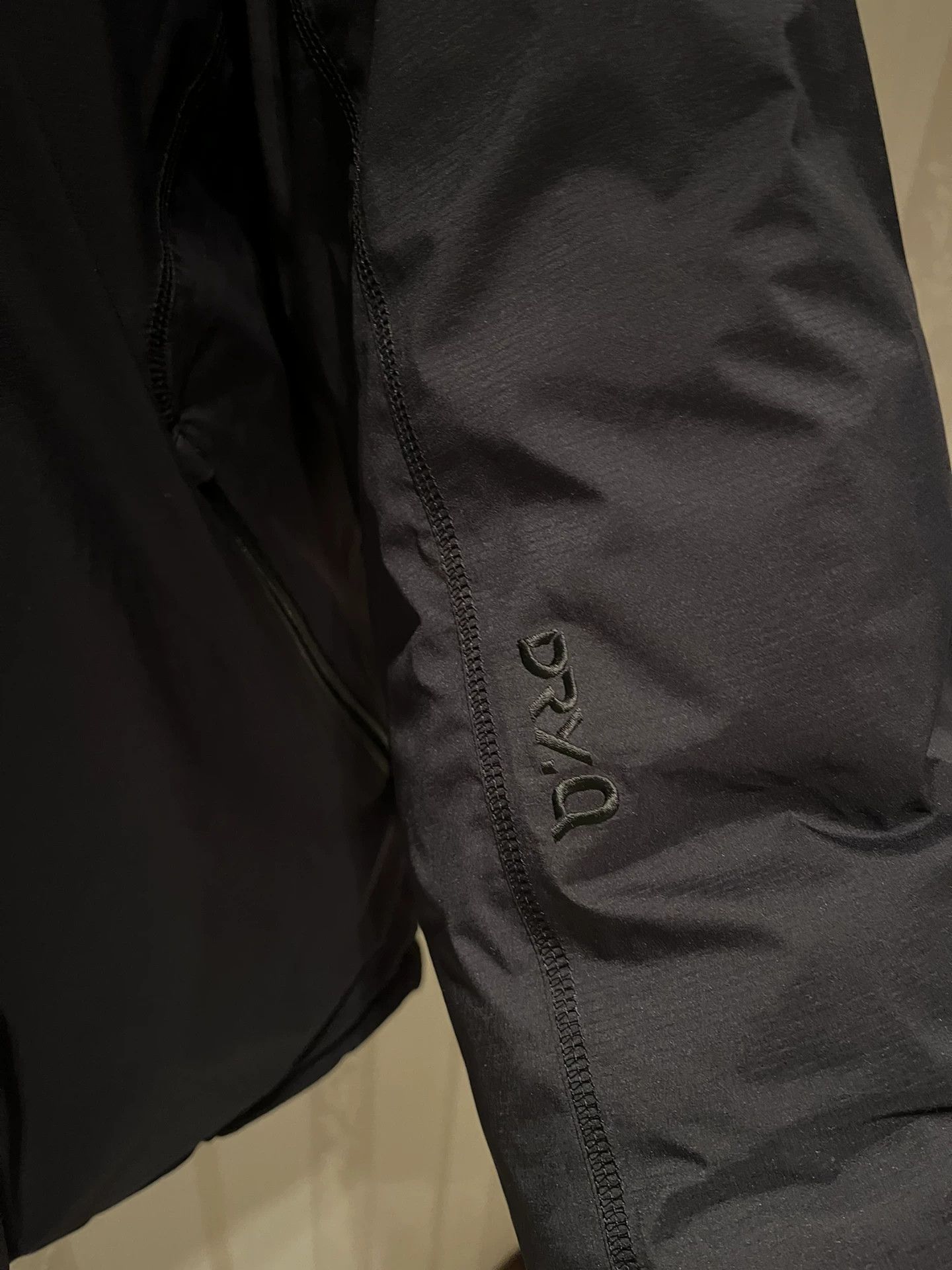 N.Hoolywood N.HOOLYWOOD MOUNTAIN HOODED DOWN JACKET 40/XL Black New Size US L / EU 52-54 / 3 - 3 Thumbnail