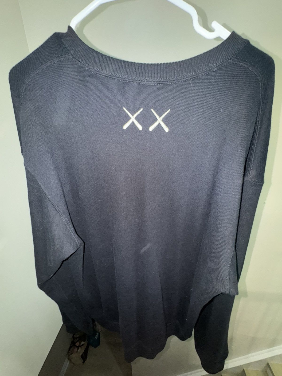 Kaws × Uniqlo Kaws x Uniqlo Long Sleeve Sweatshirt/Crewneck Size US L / EU 52-54 / 3 - 5 Thumbnail