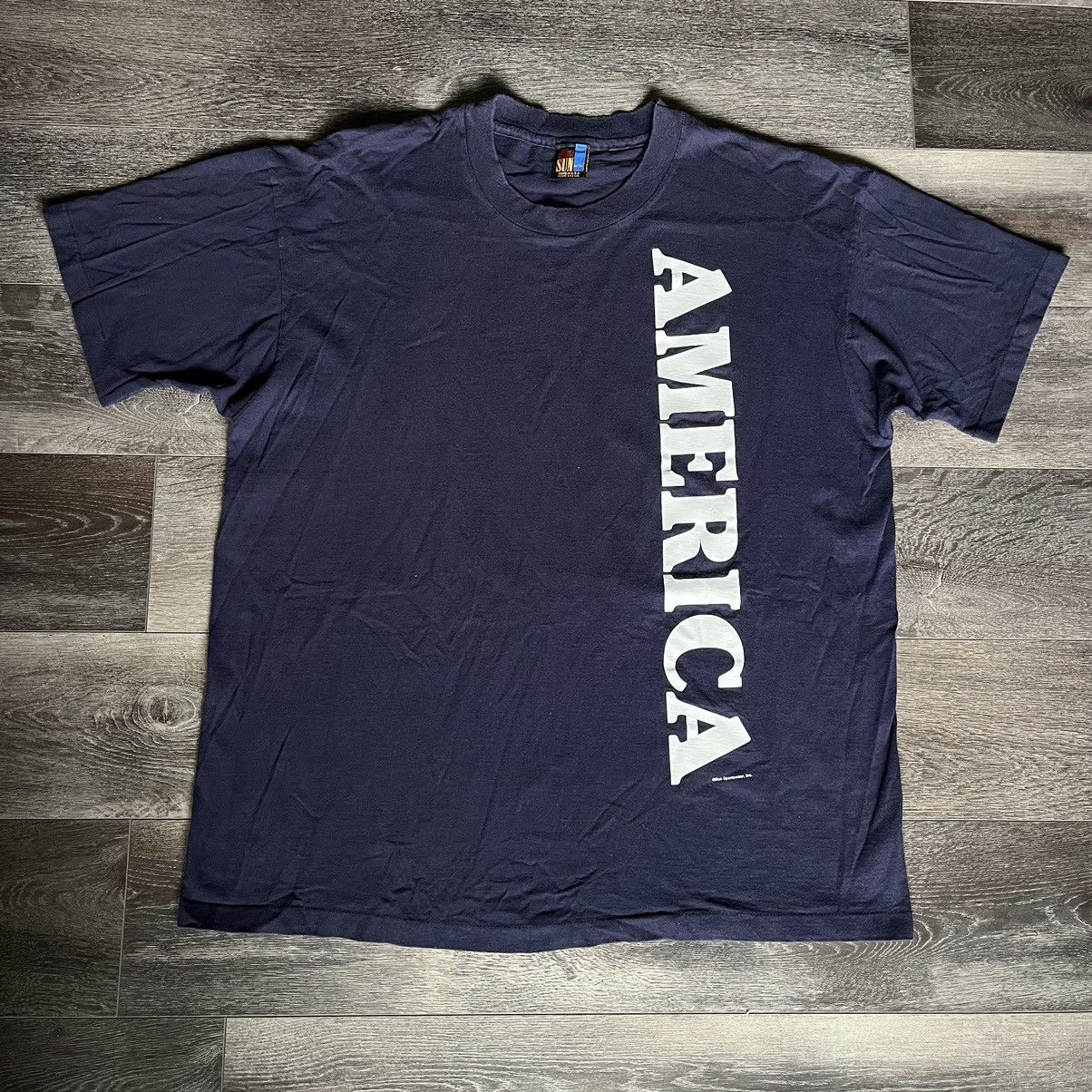 Vintage Vintage 90s Sun Sportswear America Stretch Big Logo T Shirt Size US XL / EU 56 / 4 - 1 Thumbnail