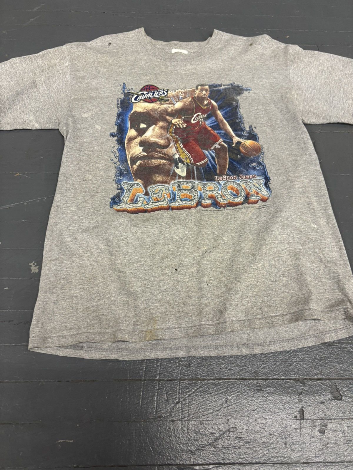 NBA × Vintage Vintage rare 2003 LeBron James Cleveland cavaliers tee Size US XL / EU 56 / 4 - 7 Thumbnail