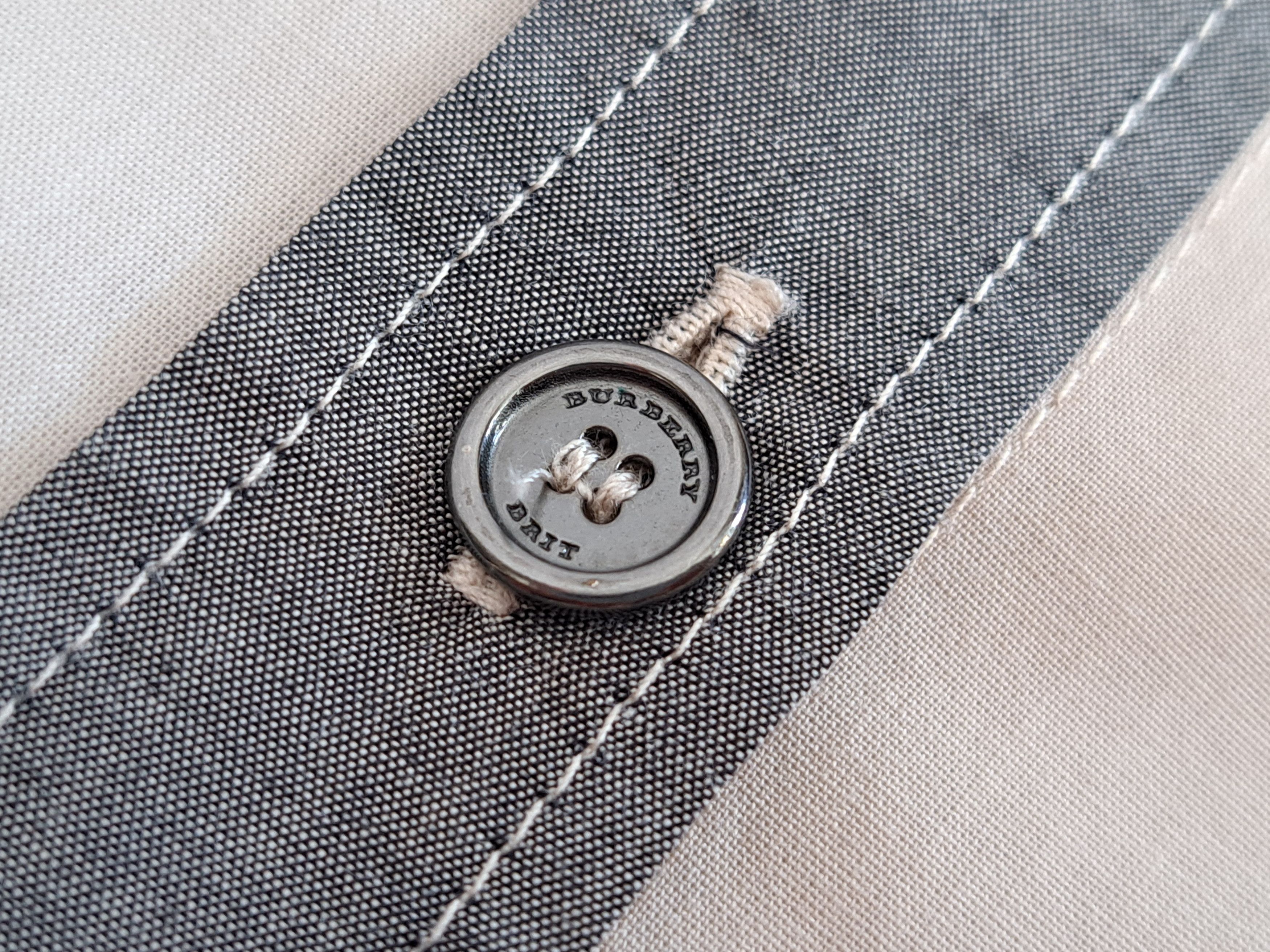 Burberry Burberry Brit checked long sleeve shirt. Size XS Size XS / US 0-2 / IT 36-38 - 8 Thumbnail