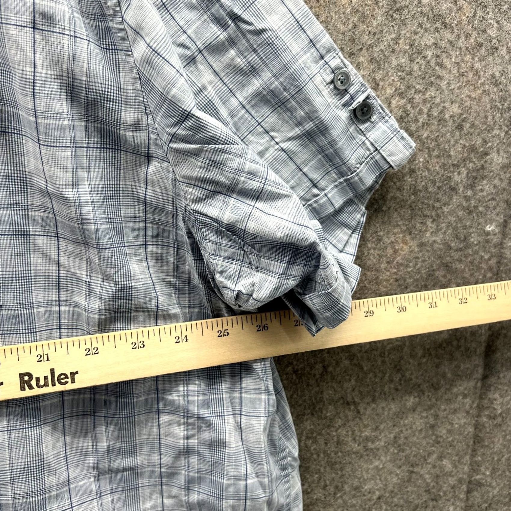Calvin Klein VINTAGE: Calvin Klein Shirt Mens 2XL Gray Button-Down Short Sleeve Cotton Check Plaid Shirt Size US XXL / EU 58 / 5 - 5 Thumbnail