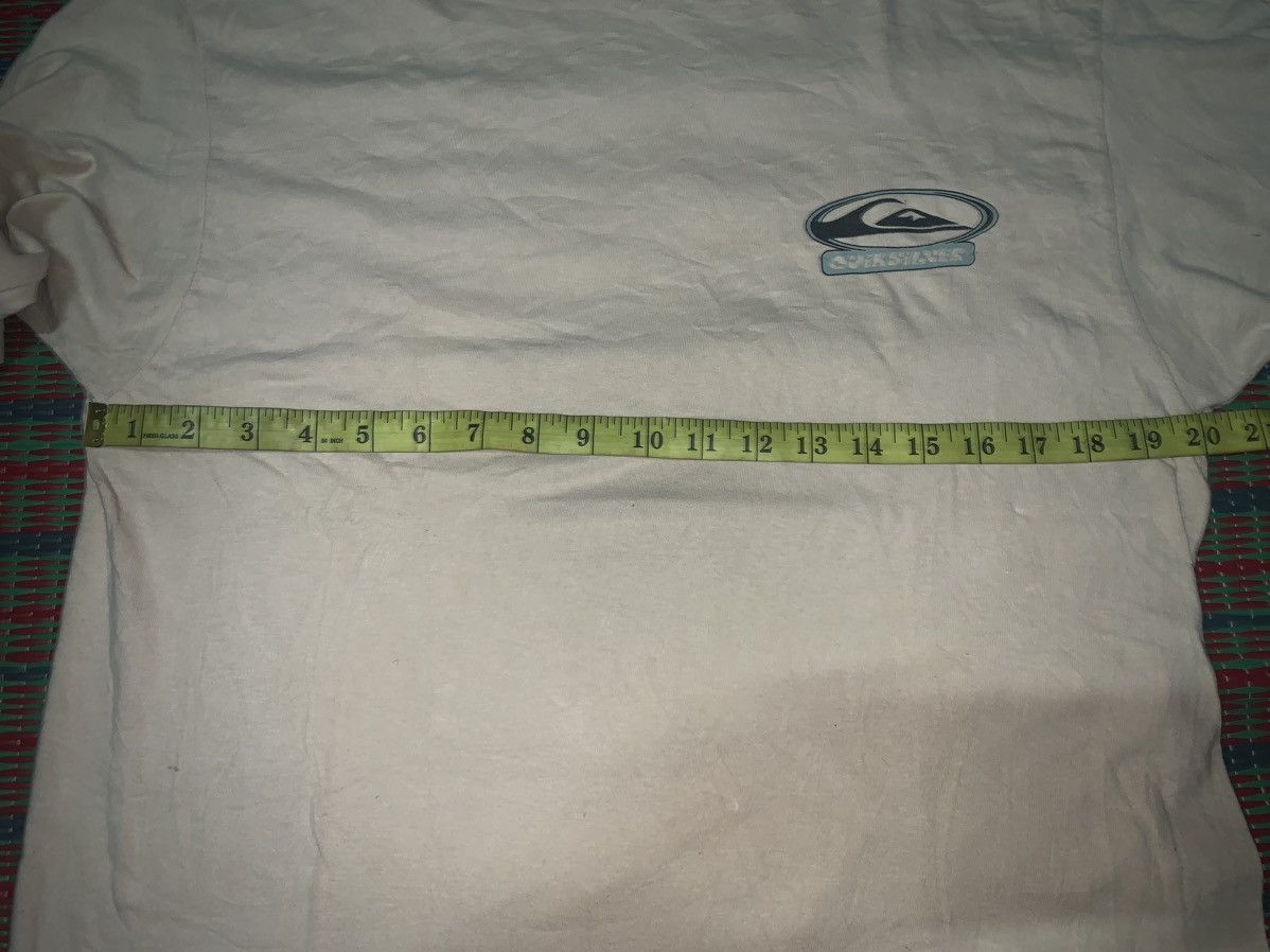 Vintage Vintage Quiksilver T-shirt Size US M / EU 48-50 / 2 - 8 Thumbnail
