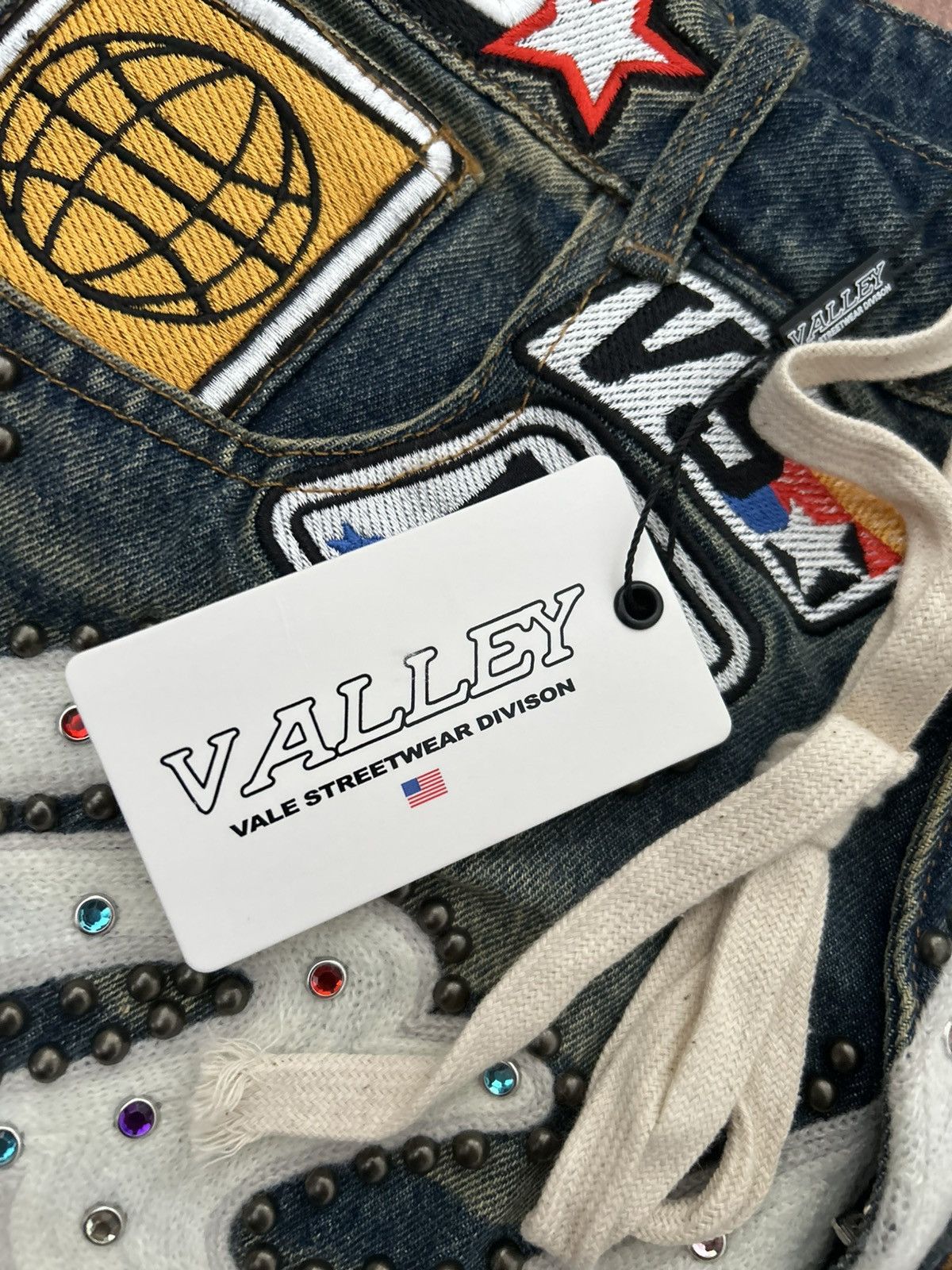 Vale Vale Forever 1980s Patchwork shorts Brand new! Size US 30 / EU 46 - 5 Thumbnail