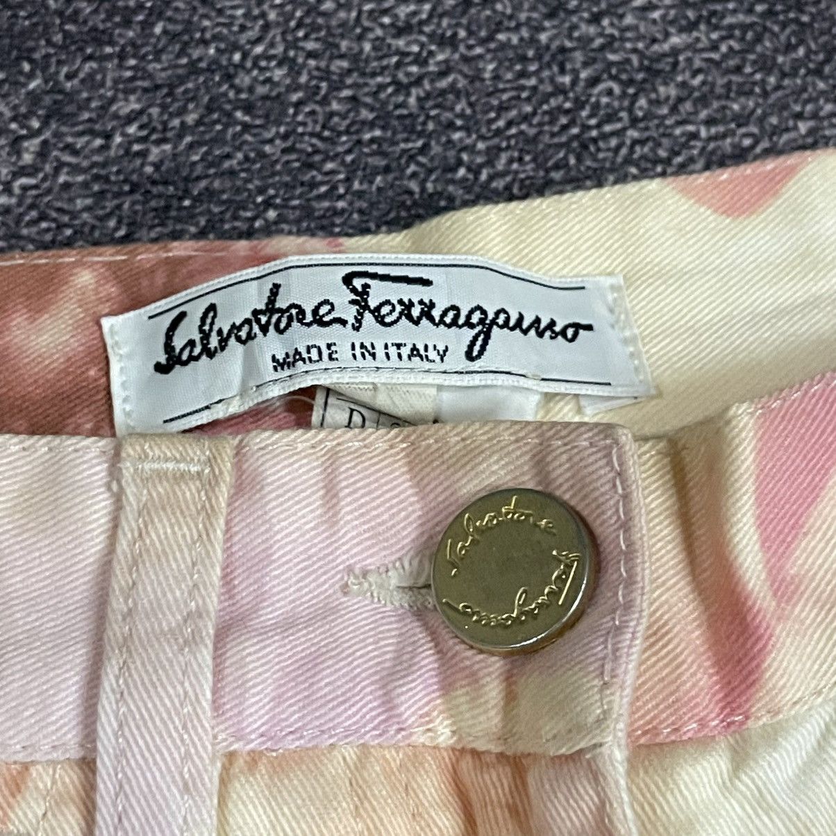 Salvatore Ferragamo × Vintage 90's Salvatore ferragamo full print pants Size 26" / US 2 / IT 38 - 5 Thumbnail