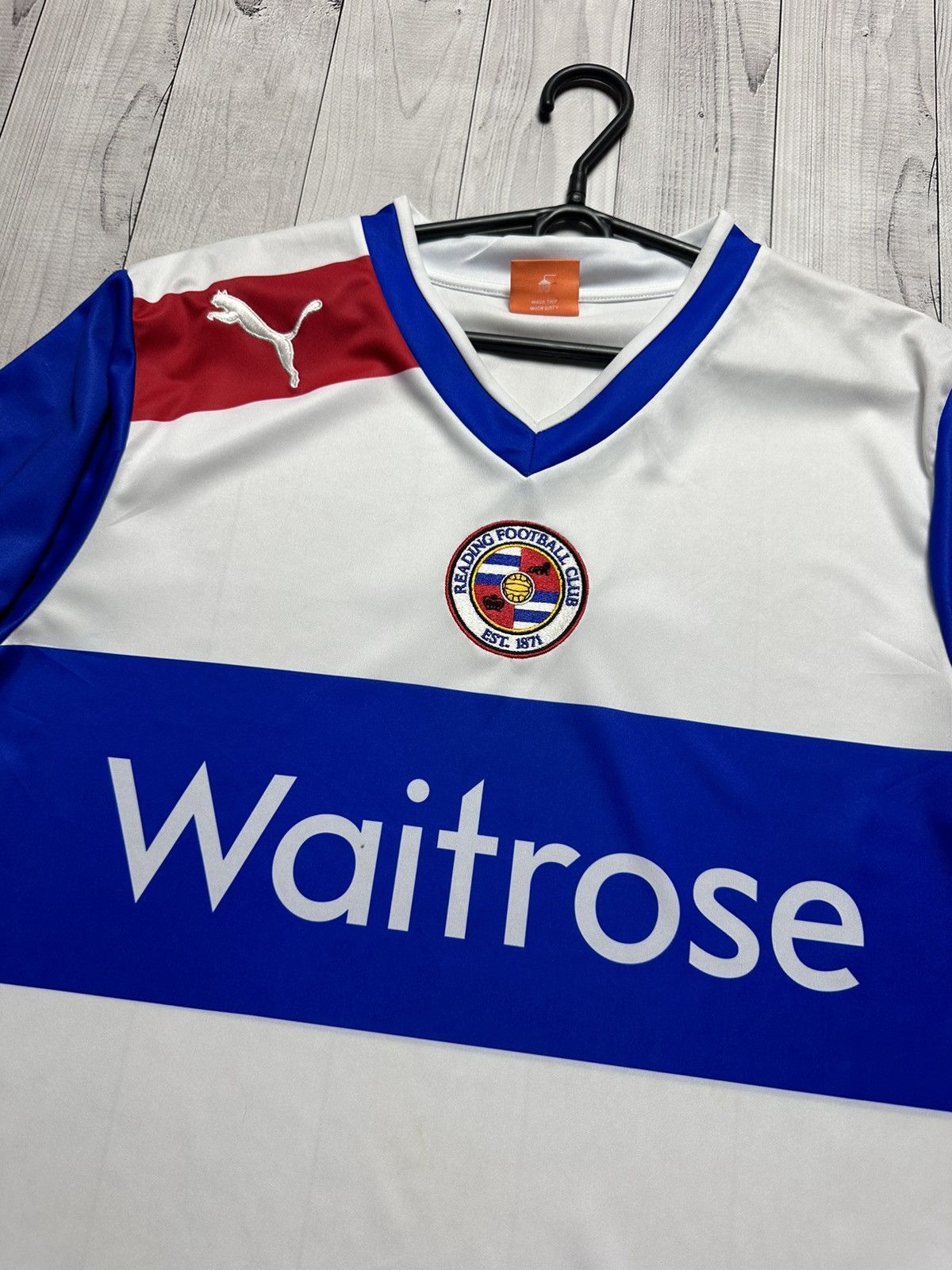 Puma × Vintage Vintage puma Reading soccer jersey size L striped Size US L / EU 52-54 / 3 - 5 Thumbnail