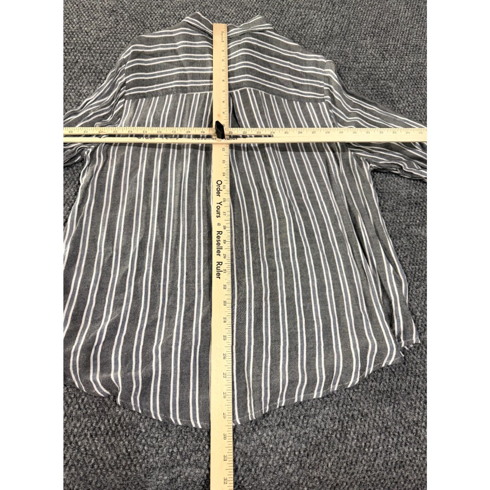 Lucky Brand Lucky Brand Shirt Womens XL Gray White Striped Long Sleeve Button Up Casual Blouse Size XL / US 12-14 / IT 48-50 - 7 Thumbnail