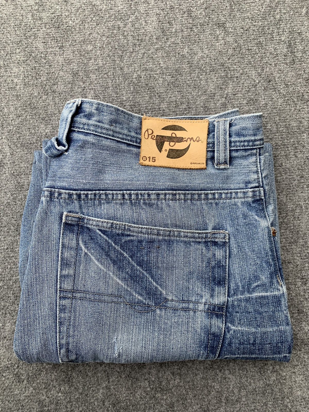 Pepe Jeans Y2K Pepe Jeans London Light Wash Baggy Fit Denim Jeans Size US 36 / EU 52 - 11 Thumbnail