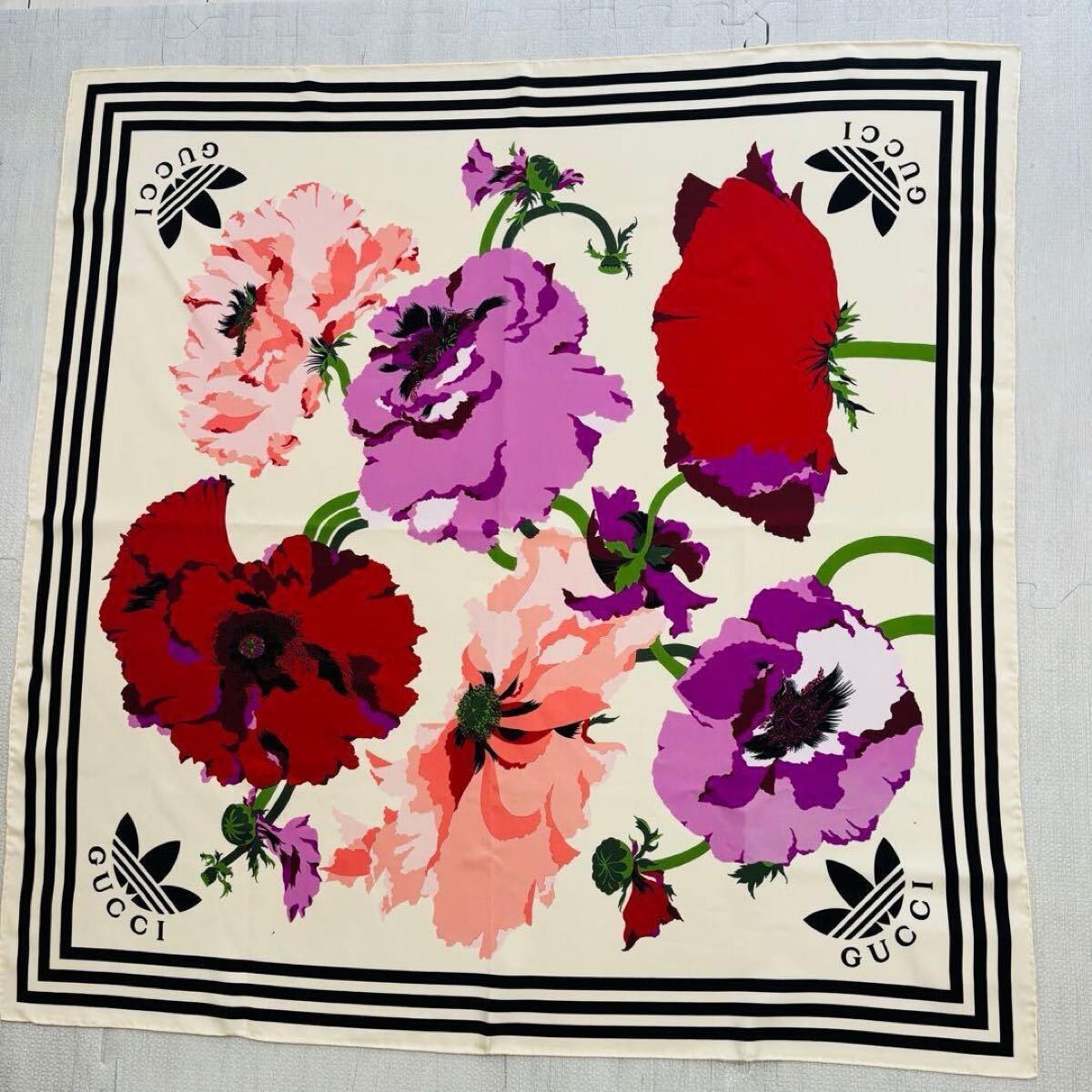 Adidas × Gucci Gucci x Adidas Maxi Flower Print Silk Scarf Size ONE SIZE - 4 Thumbnail