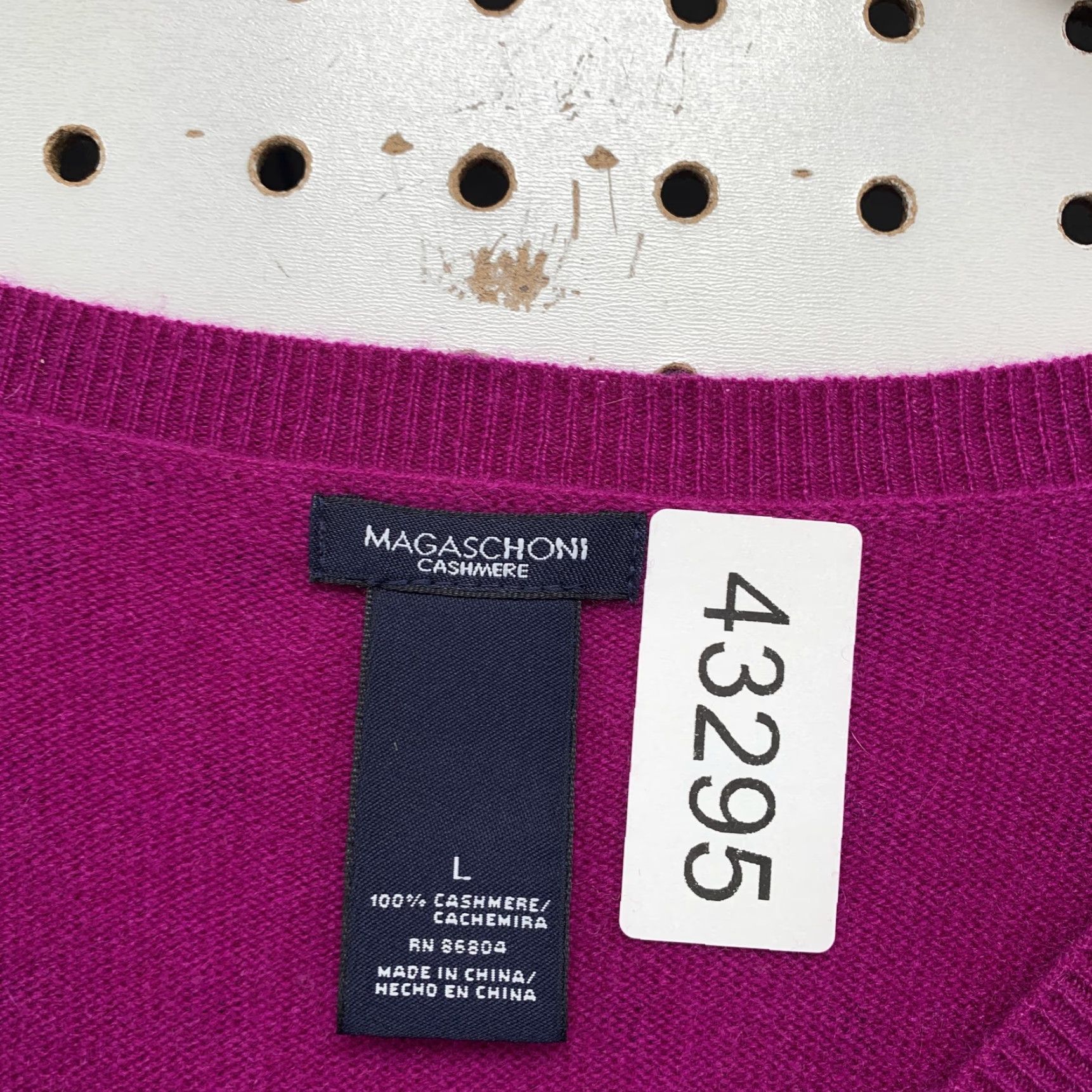 Vintage Magaschoni Cashmere Sweater Womens Large Purple Long Sleeve V-Neck Pullover Casual Size L / US 10 / IT 46 - 4 Thumbnail