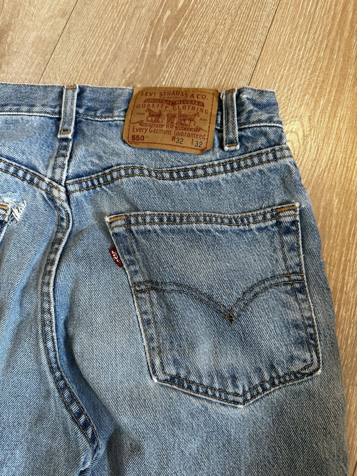 Levi's Y2K Levi 550 blue denim Size US 32 / EU 48 - 4 Thumbnail