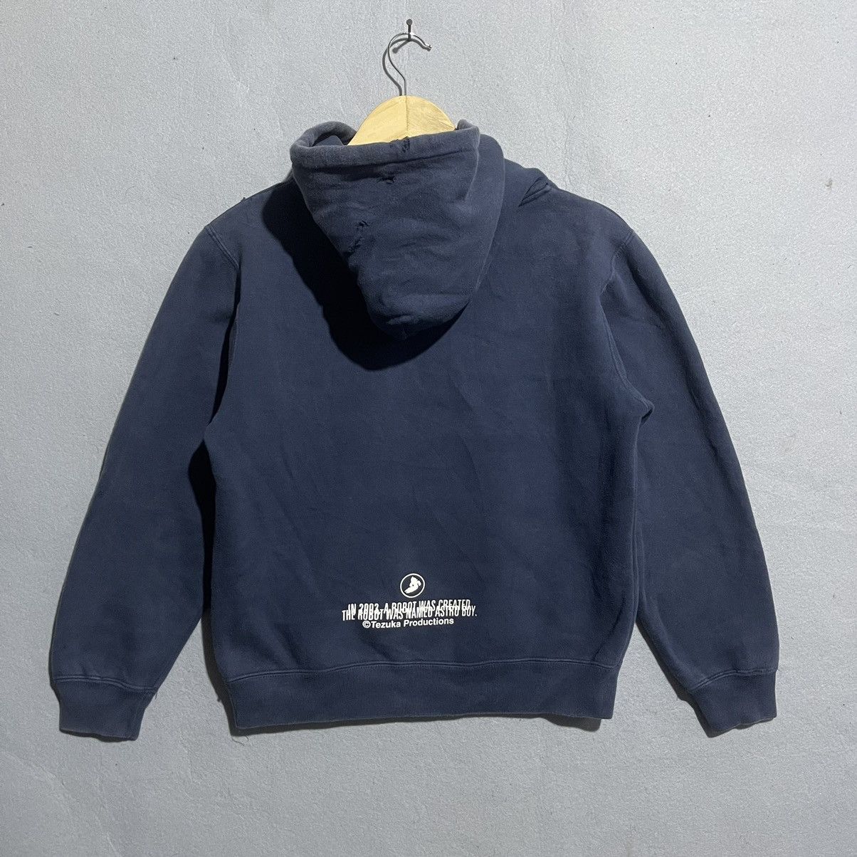 Anime Vintage Y2K Astro Boy Hoodie Official Tezuka Productions Size US XS / EU 42 / 0 - 8 Thumbnail