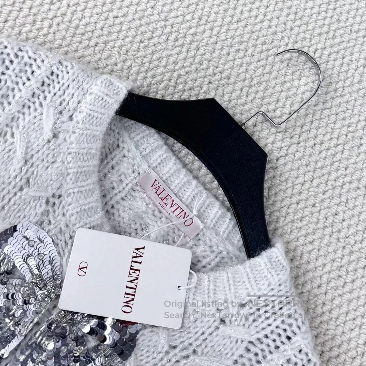 Valentino Valentino White Sequin Bow Sweater. Size M / US 6-8 / IT 42-44 - 3 Thumbnail