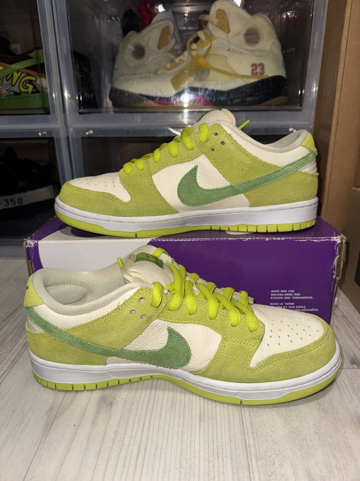 Nike SB Nike SB Dunk Low Pro Green Apple Size US 9 / EU 42 - 3 Thumbnail