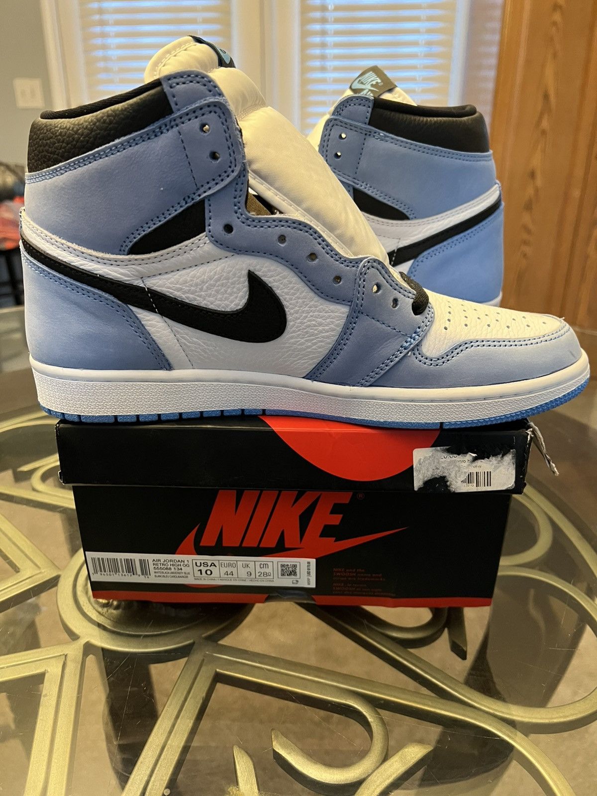 Jordan Brand Jordan 1 Retro High “University Blue 2021 Size US 10 / EU 43 - 10 Thumbnail