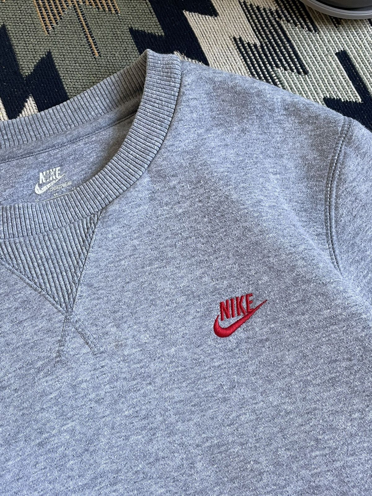 Nike × Vintage Vintage Nike Streetwear Logo Sweatshirt Size US M / EU 48-50 / 2 - 6 Thumbnail