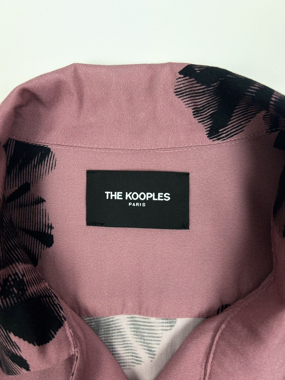 The Kooples rare The Kooples Pink Floral Hawaiian Shirt Y2k Size US S / EU 44-46 / 1 - 9 Thumbnail