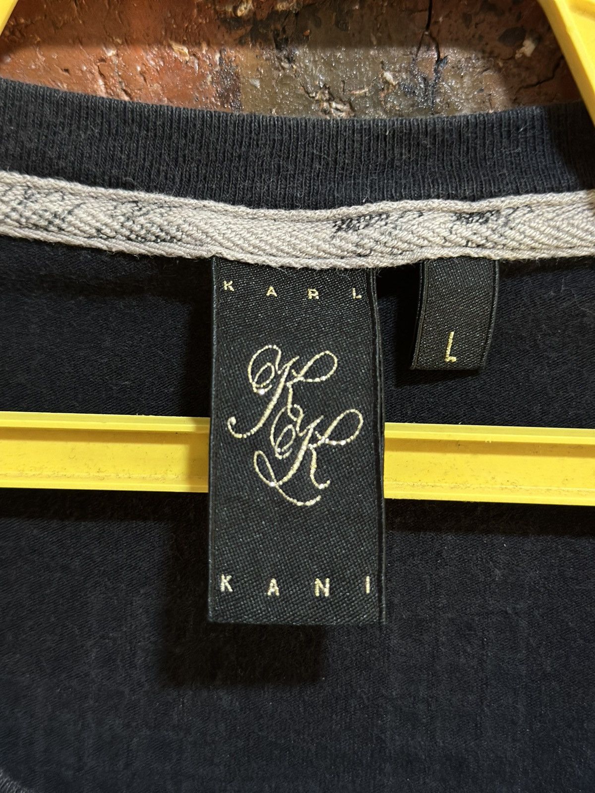 Designer × Karl Kani × Vintage Vintage Karl Kani King Of Black Faded Tee Size US L / EU 52-54 / 3 - 4 Thumbnail
