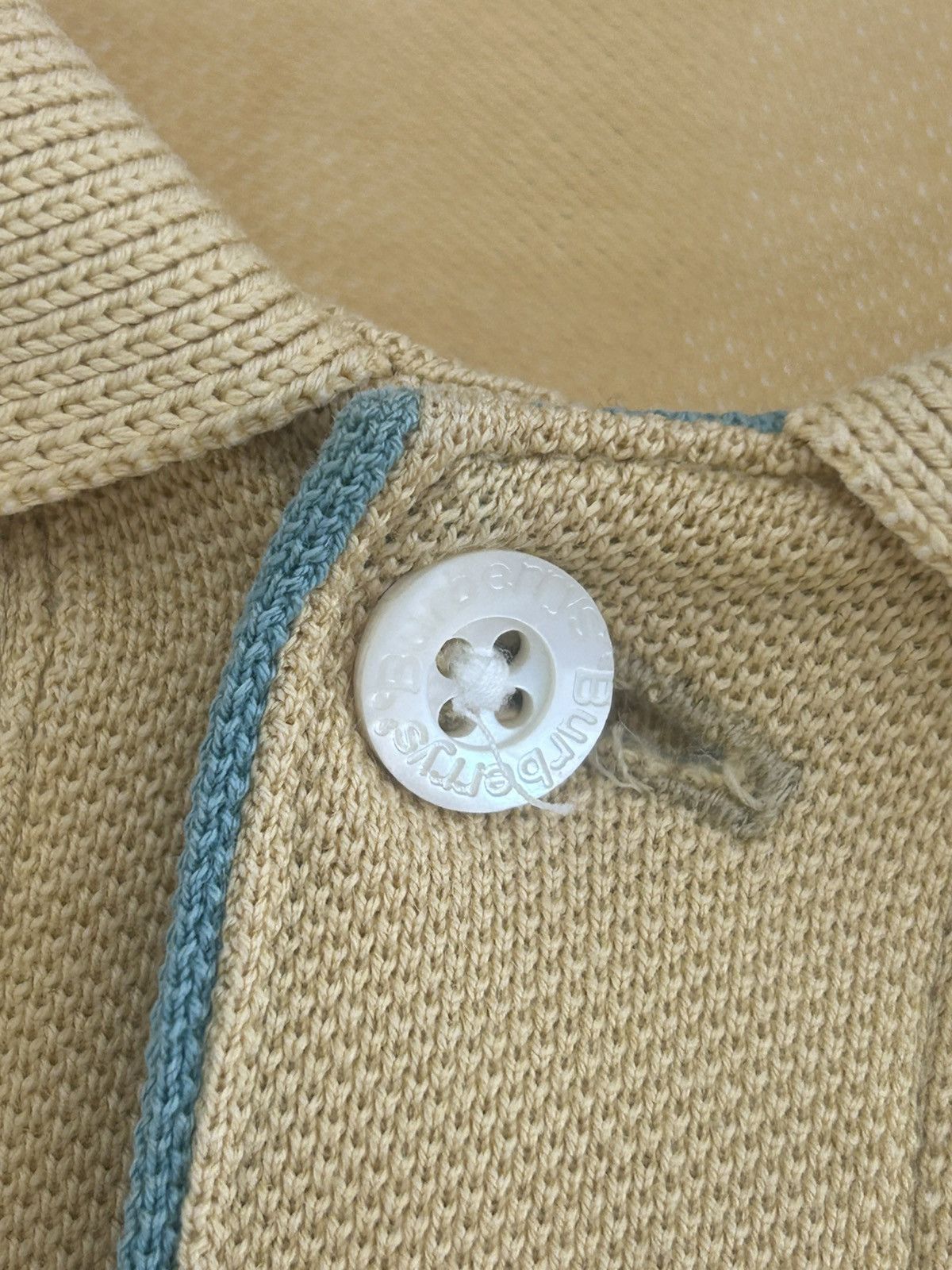 Burberry Burberry Vintage Longsleeve Polo Tee Yellow Size US L / EU 52-54 / 3 - 5 Thumbnail