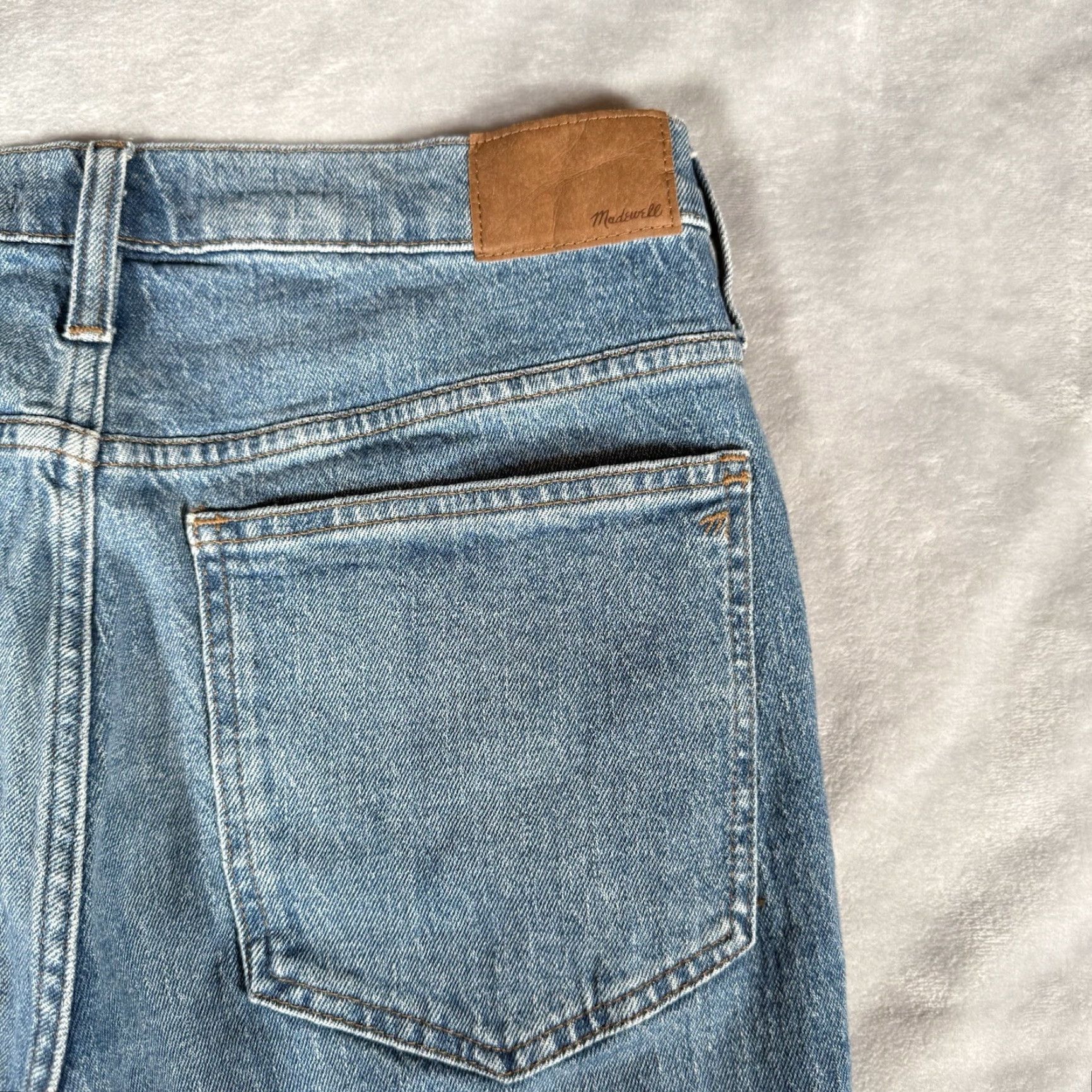 Madewell Madewell Mid Rise Distressed Jeans Womens 30 (Fits 32x27) Blue Regular Straight Size 30" / US 8 / IT 44 - 6 Thumbnail