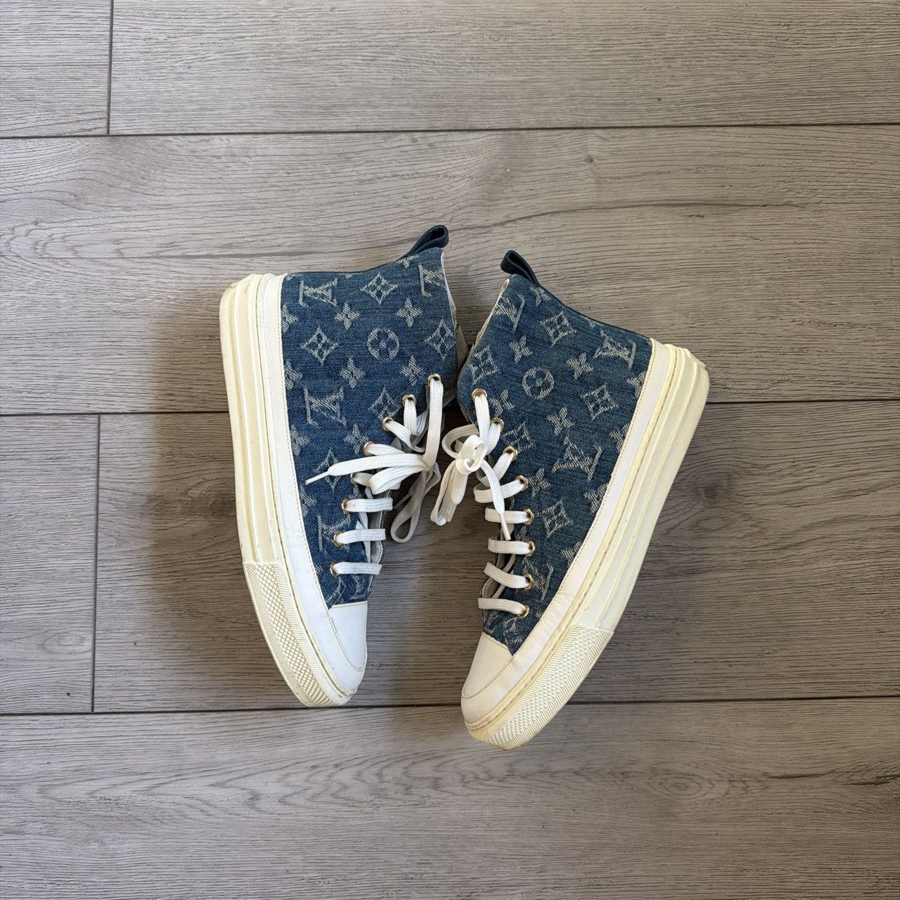 Louis Vuitton Louis Vuitton Converse High Top Sneakers Size US 7.5 / IT 37.5 - 1 Thumbnail