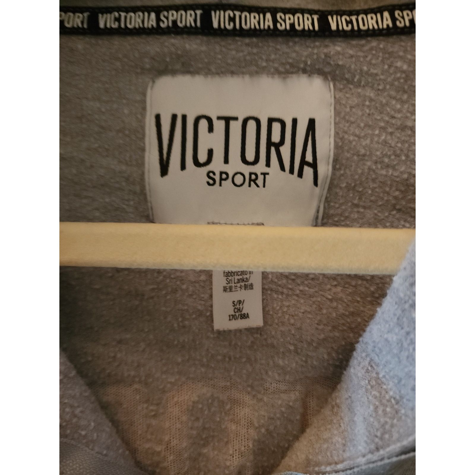 Victoria's Secret Victoria’s Secret Sport full zip gray hoodie size S/P Size S / US 4 / IT 40 - 3 Thumbnail
