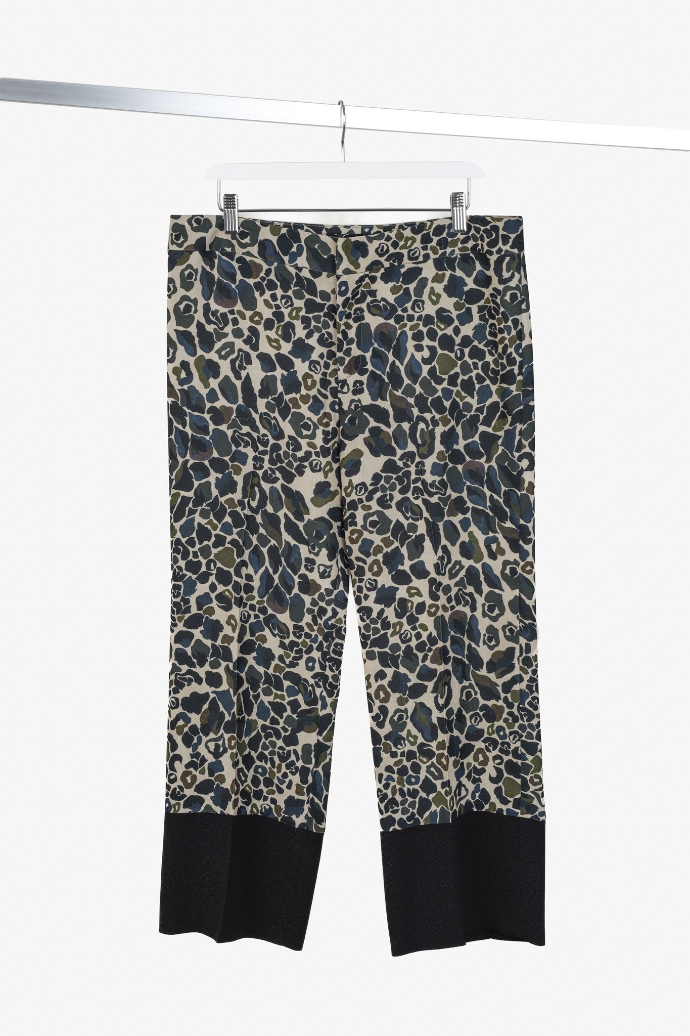 SMYTHE Smythe Green Floral Camo Pants Size 35" - 1 Thumbnail