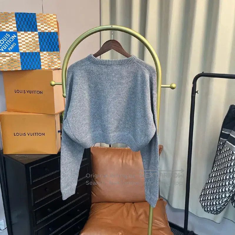 Miu Miu Miu Miu Gray Cropped Sweater for Women . Size L / US 10 / IT 46 - 2 Thumbnail