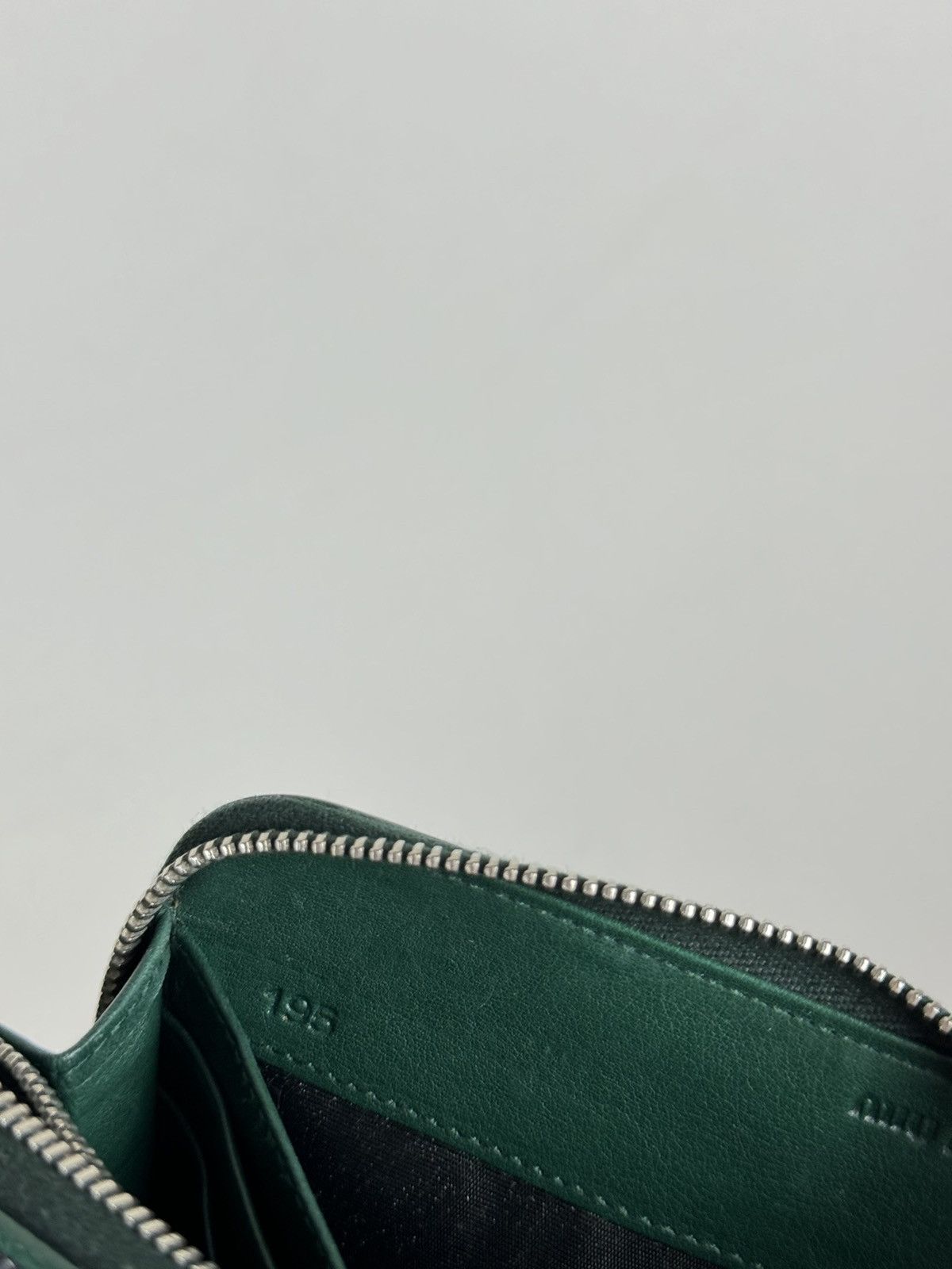 Miu Miu Rare leather wallet Miu Miu y2k original luxury item Size ONE SIZE - 5 Thumbnail