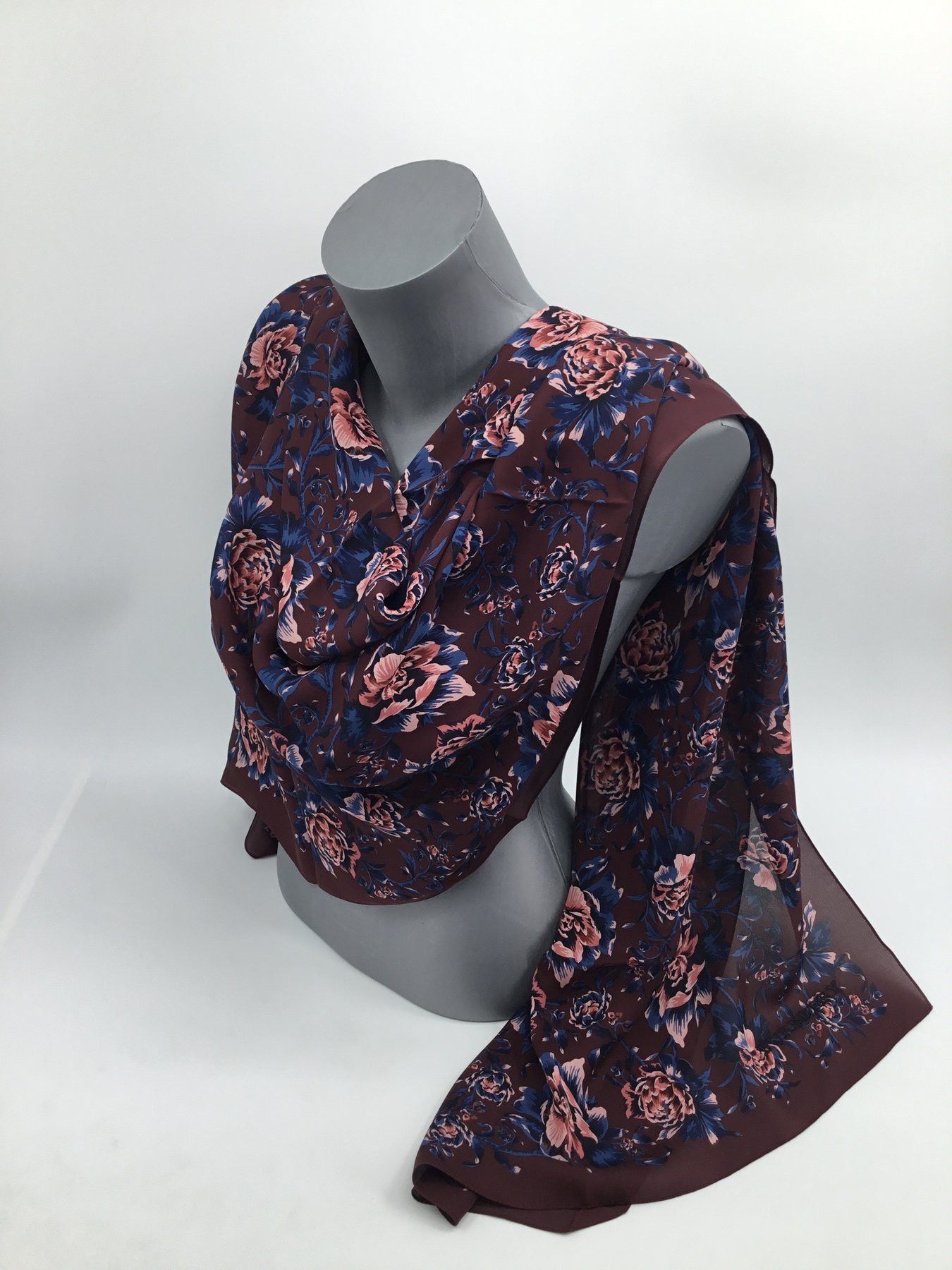 Burberry Silk stole Burberry Size ONE SIZE - 9 Thumbnail