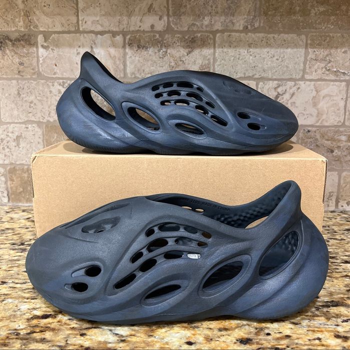 New Adidas Yeezy Foam Runner Mineral Blue Shoe Men's Size 9 GV7903