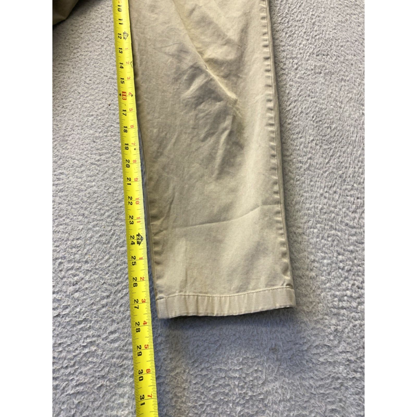 Uniqlo Uniqlo Women's Chino Pants Straight Leg Ginger Size 6 Regular Inseam 28 in Womens Pants Size 28" / US 6 / IT 42 - 4 Thumbnail