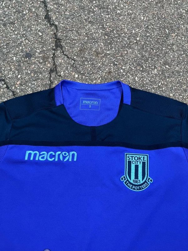Macron Macron Stoke City S Football Training Jersey Soccer Size US S / EU 44-46 / 1 - 2 Thumbnail