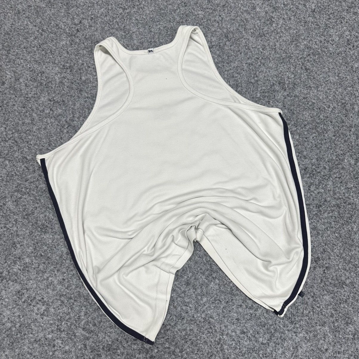 Lonsdale VTG Man Lonsdale Tank Top Sleeves Big Logo Size 2XL 00s USA Size US XXL / EU 58 / 5 - 2 Thumbnail