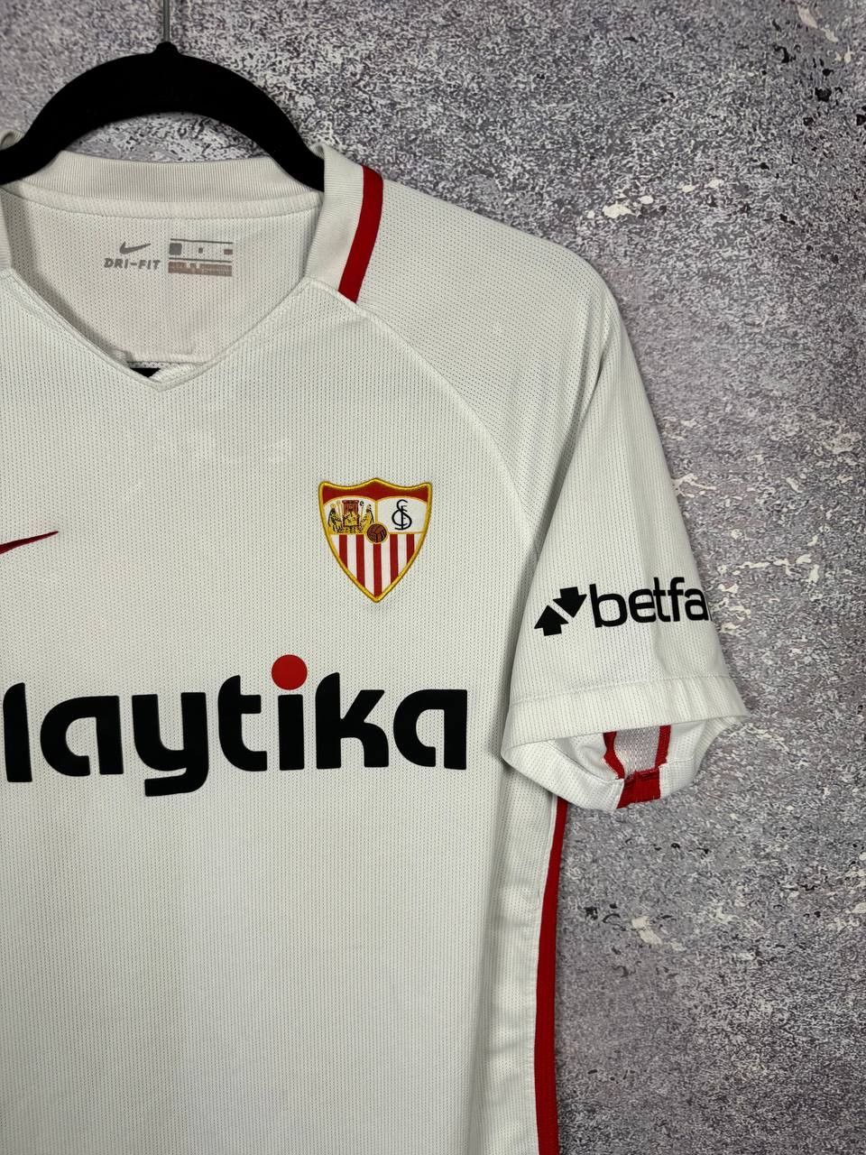 Nike Vintage Sevilla 2018/19 Nike Home Soccer Jersey Small Size US S / EU 44-46 / 1 - 2 Thumbnail