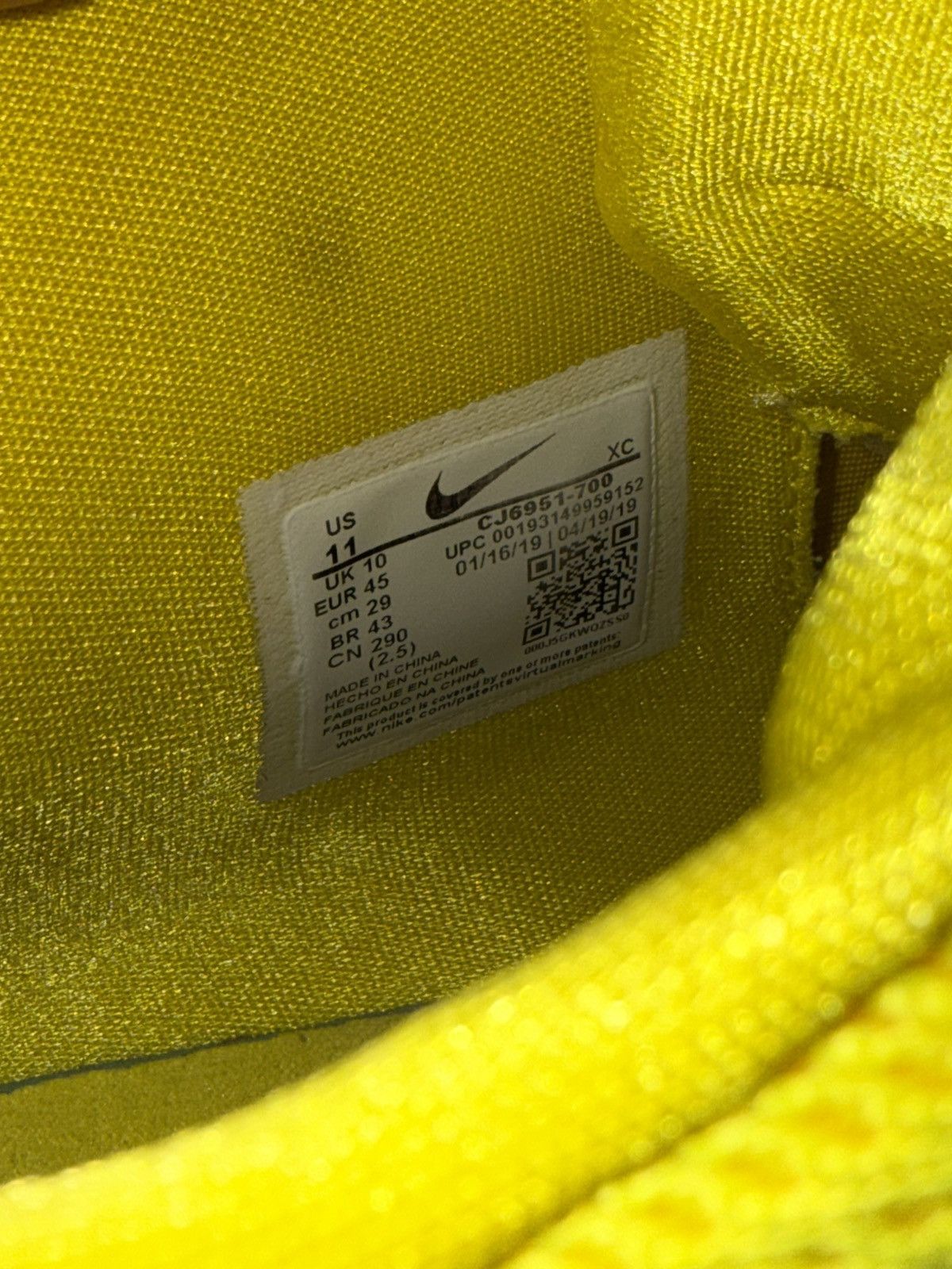 Nike Sponge Kyrie x Nike Basketball Size US 11 / EU 44 - 5 Thumbnail