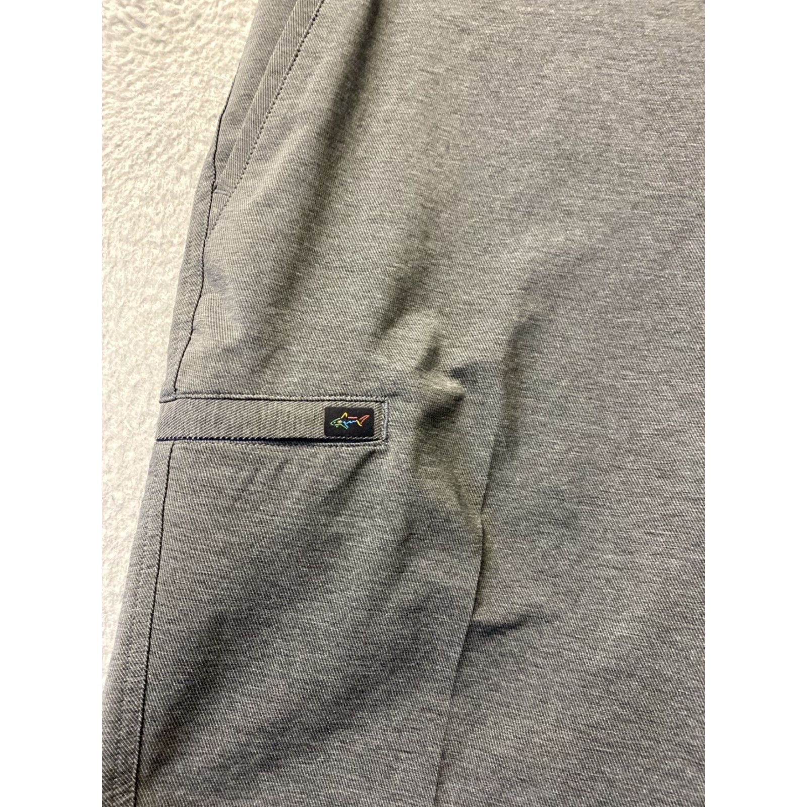 Vintage GREG NORMAN Shorts Men's Flat Front Poly Spandex Golf Gray 36 Size Size US 36 / EU 52 - 2 Thumbnail