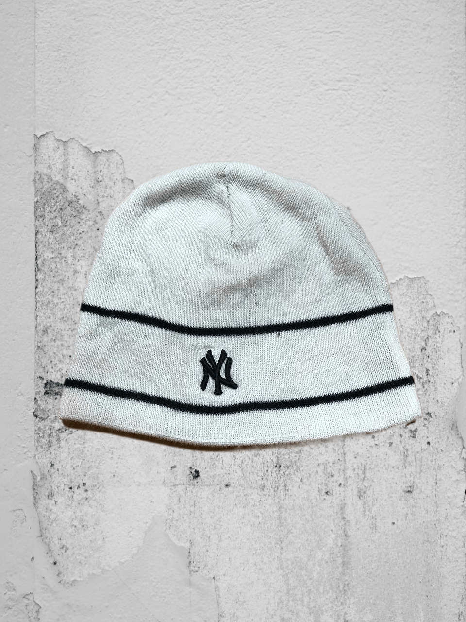 New York Yankees Hats white Vintage Y2K logo New York Yankees Streetwear Size ONE SIZE - 1 Thumbnail