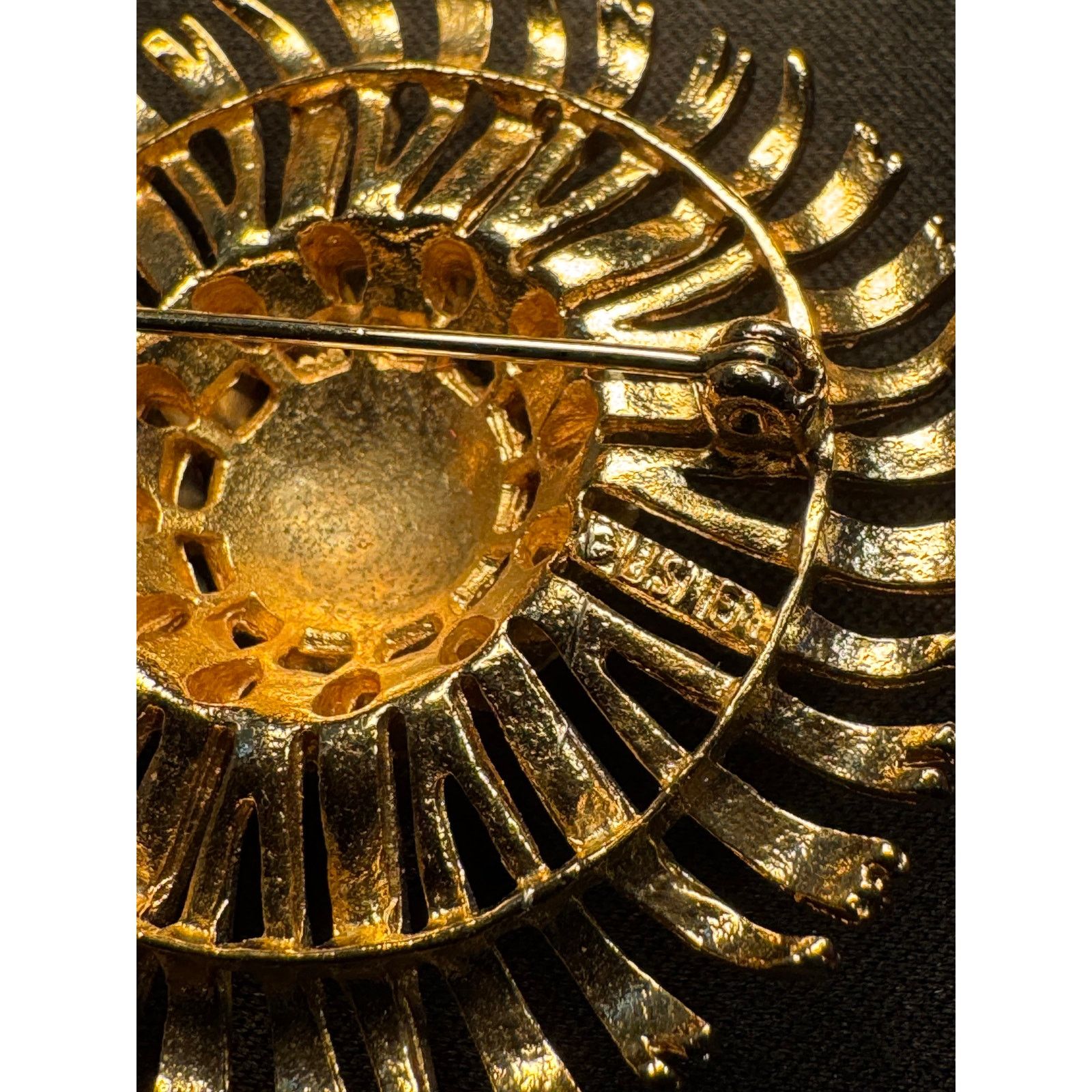 Other Vintage Lisner Brooch 1960's Sunflower Blue A/B Rhinestones Size ONE SIZE - 5 Thumbnail